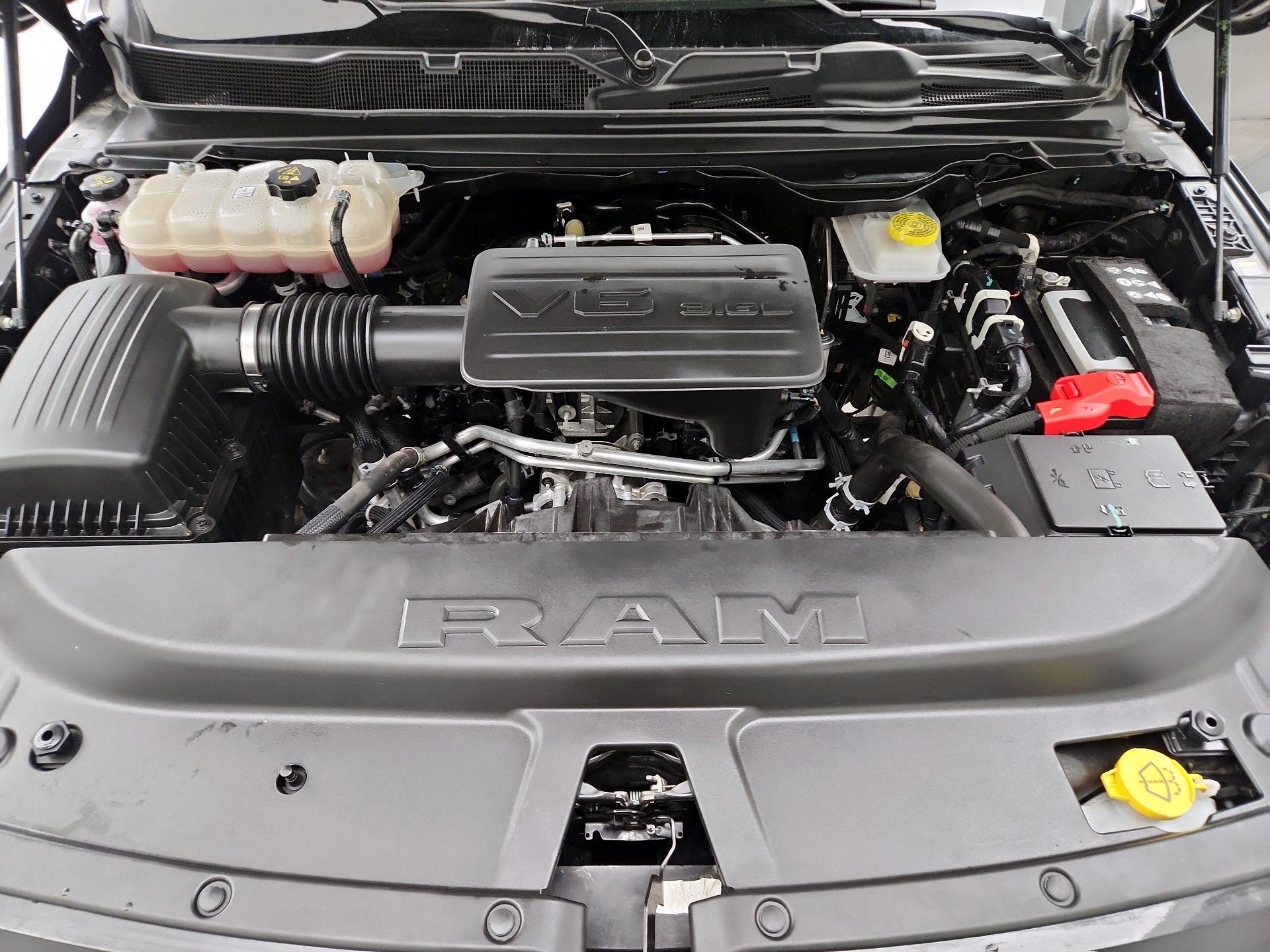 Thumbnail: 2025 RAM 1500 - 17