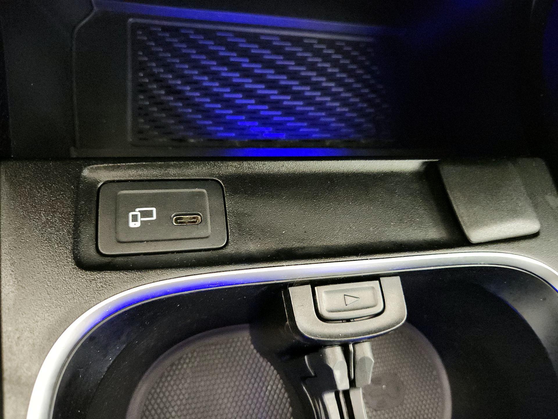 Thumbnail: 2021 Mercedes-Benz A-Class - 18