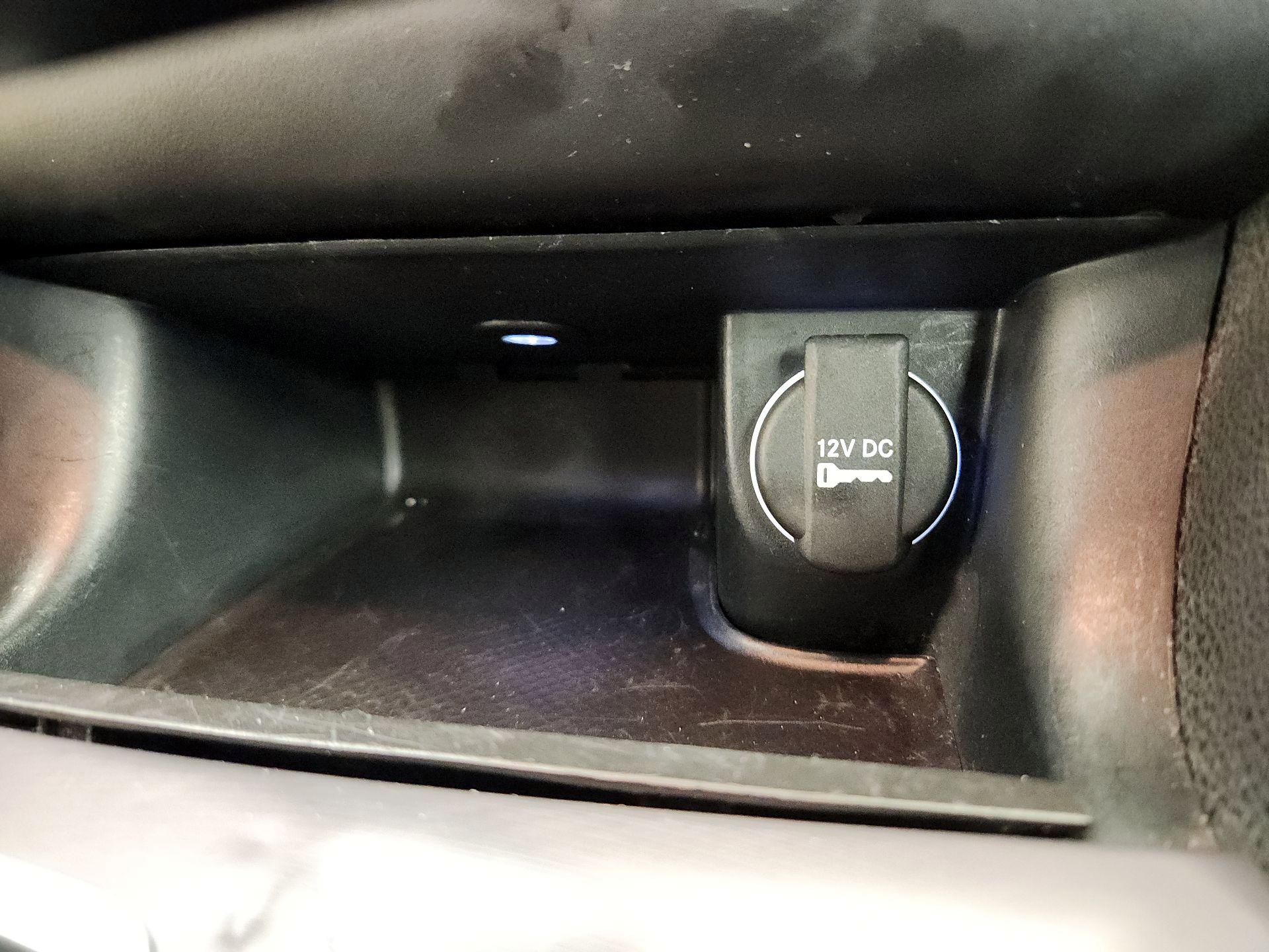 Thumbnail: 2022 Dodge Charger - 18