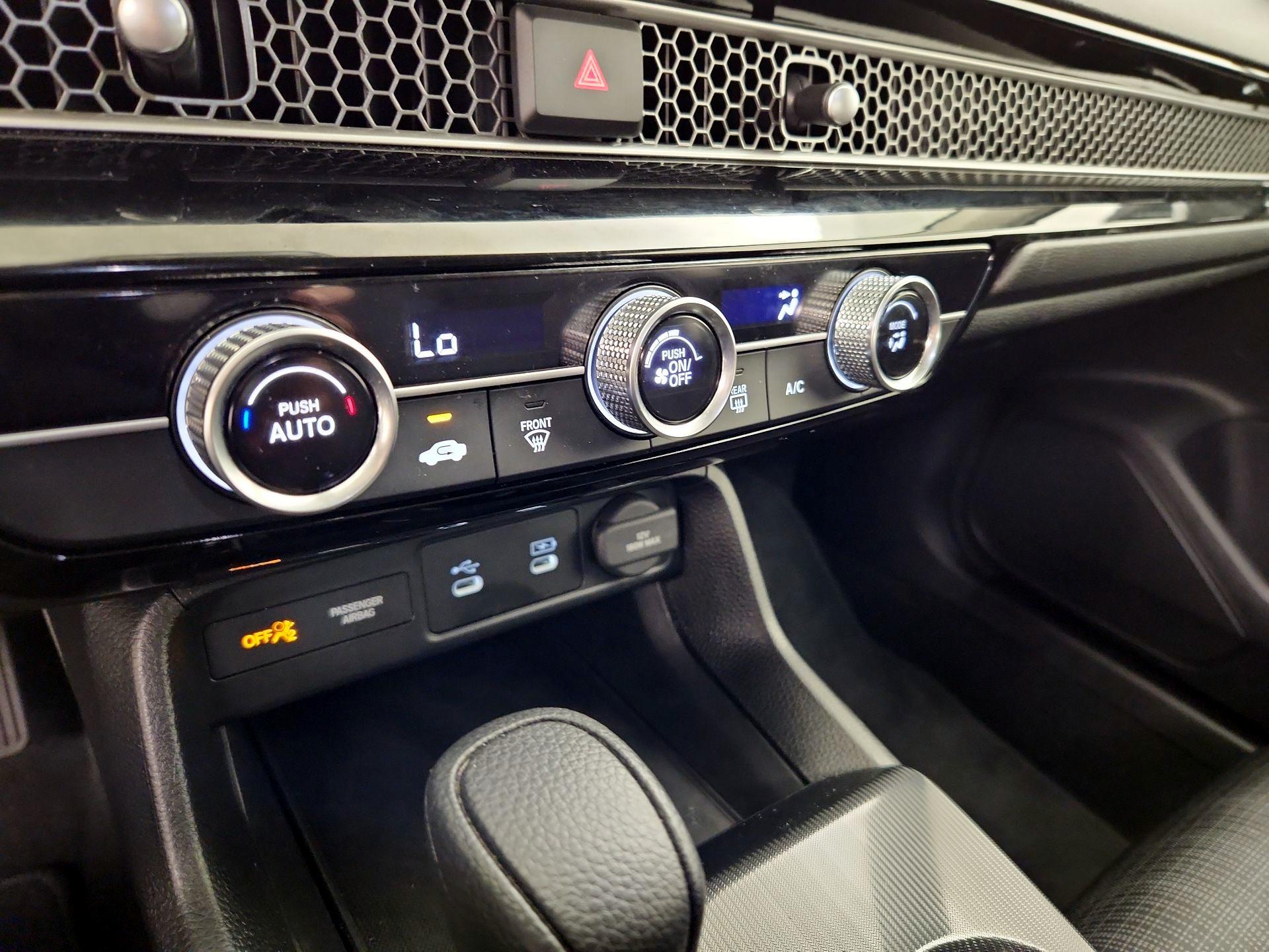 Thumbnail: 2025 Honda Civic - 16