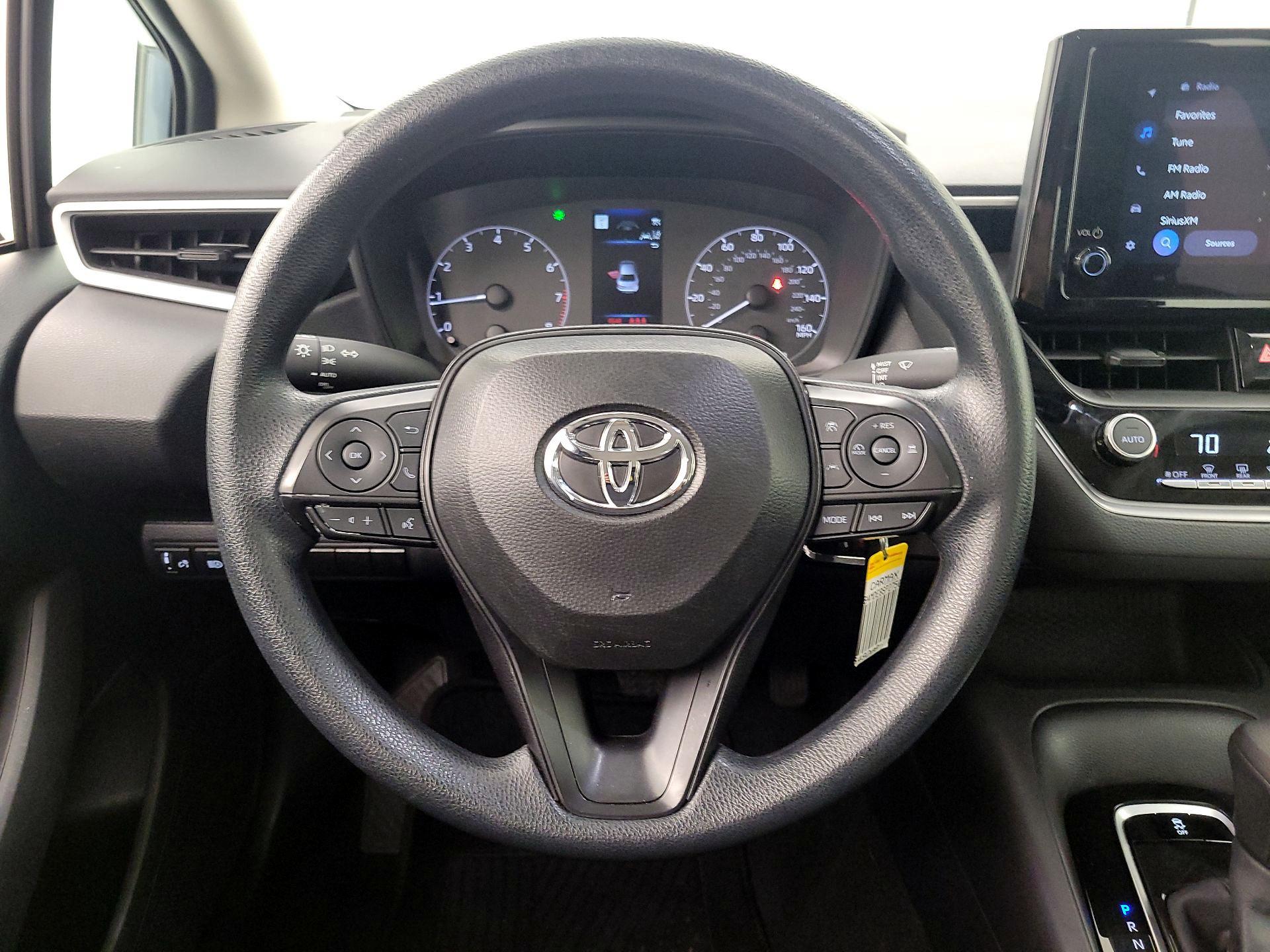 Thumbnail: 2025 Toyota Corolla - 10