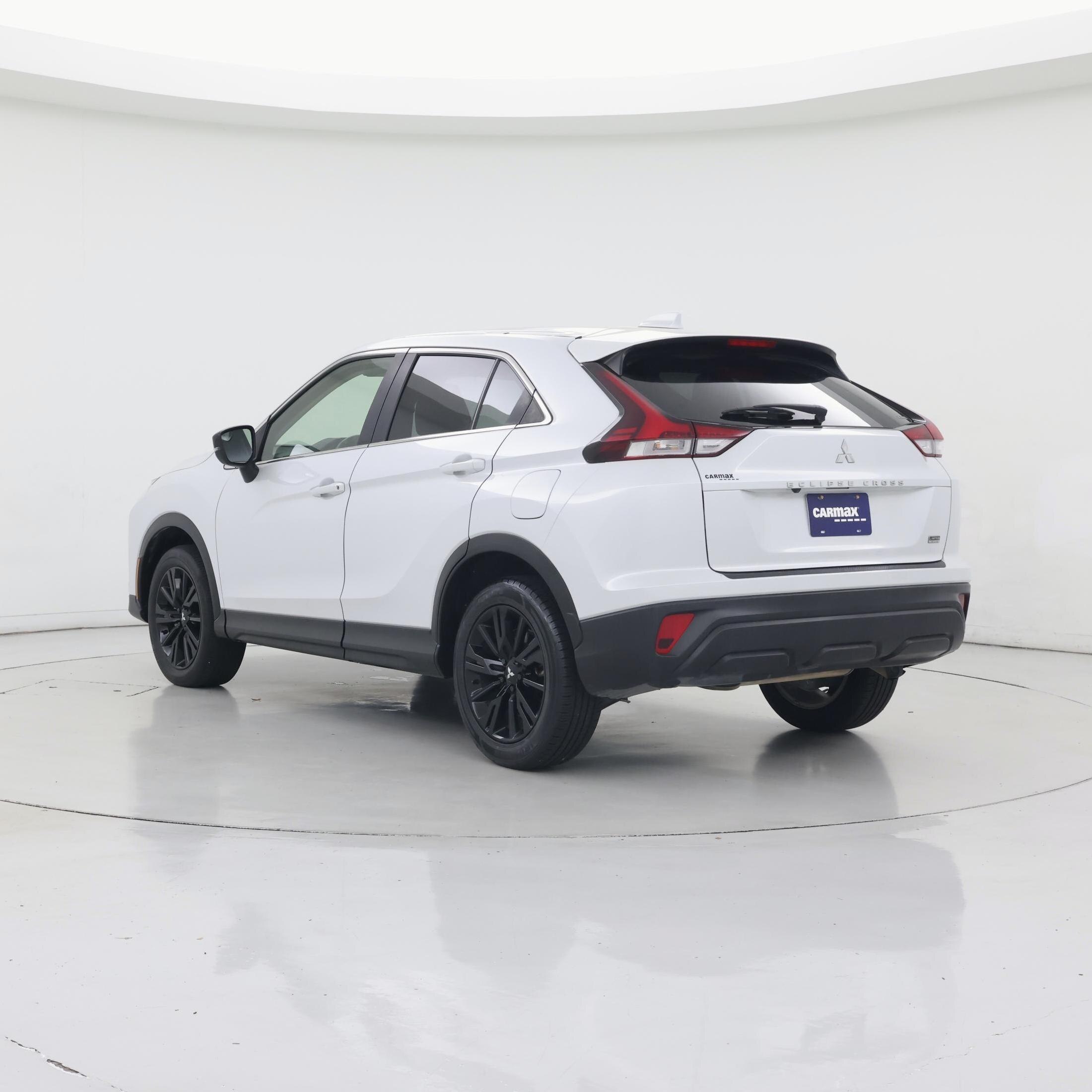 Thumbnail: 2023 Mitsubishi Eclipse Cross - 2