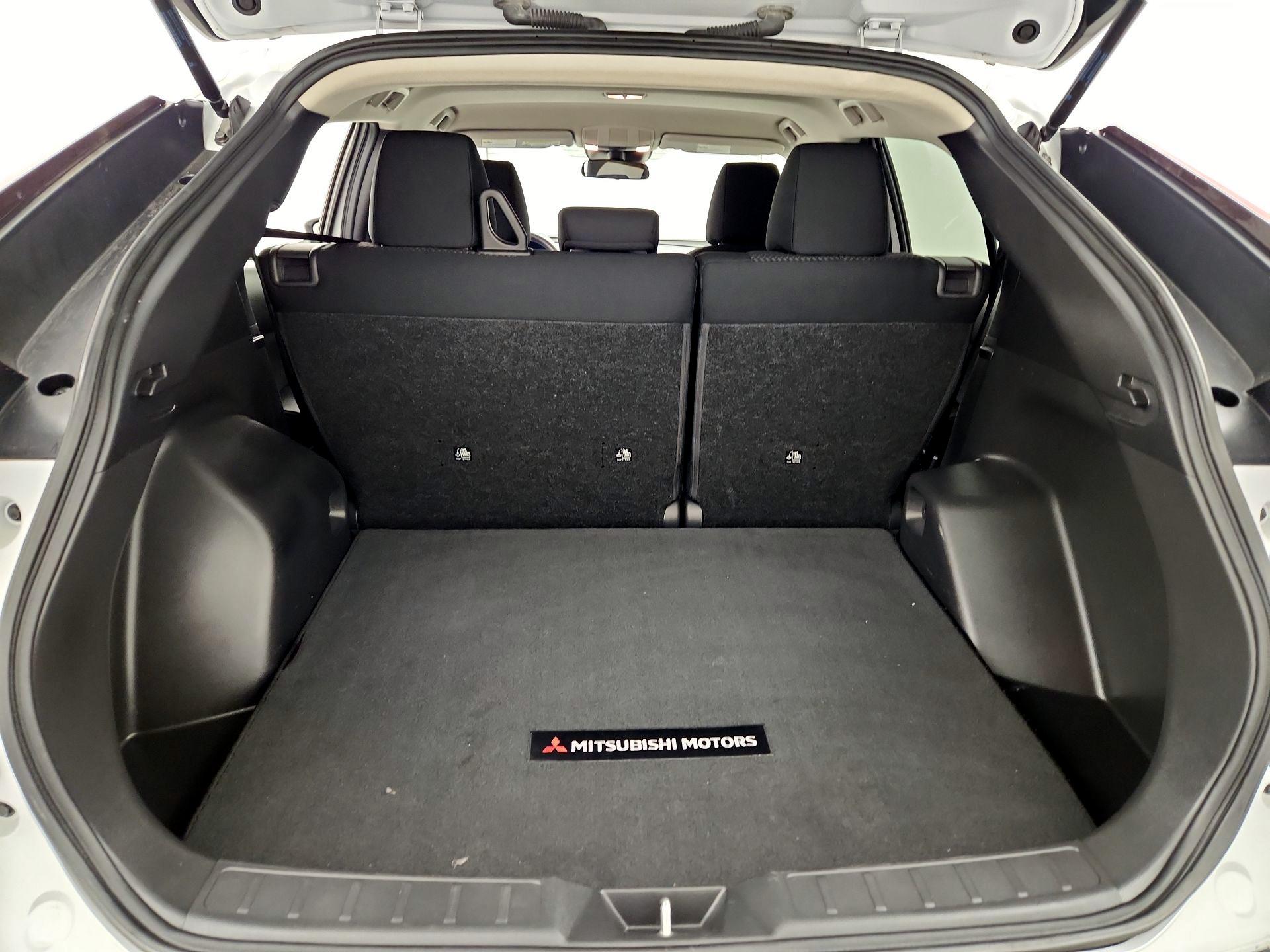 Thumbnail: 2023 Mitsubishi Eclipse Cross - 20