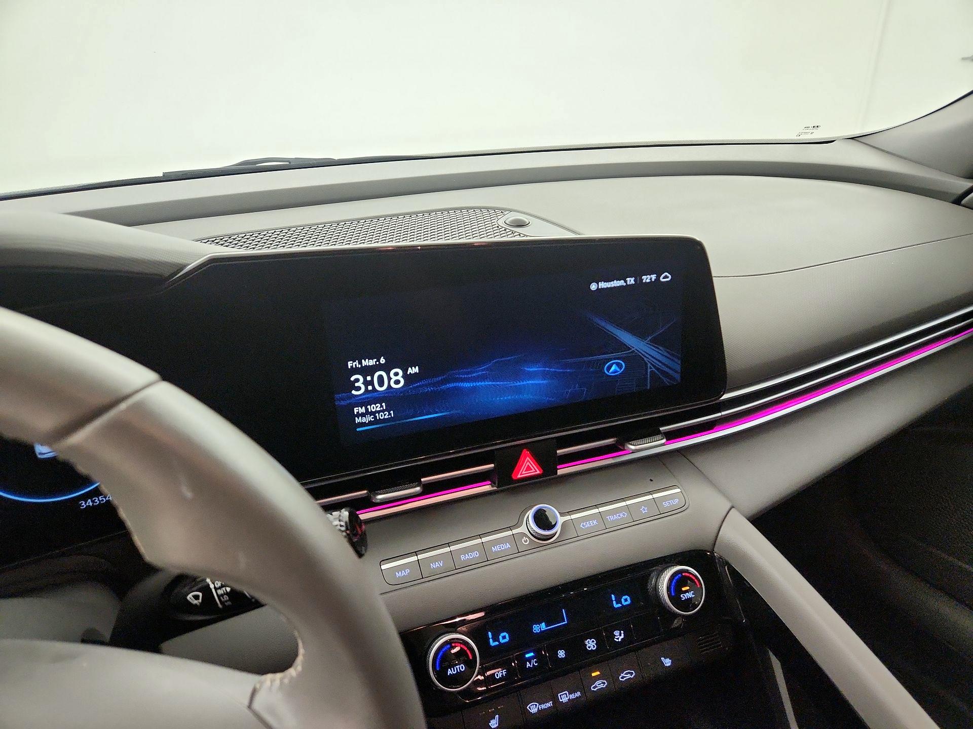 Thumbnail: 2024 Hyundai Elantra - 11
