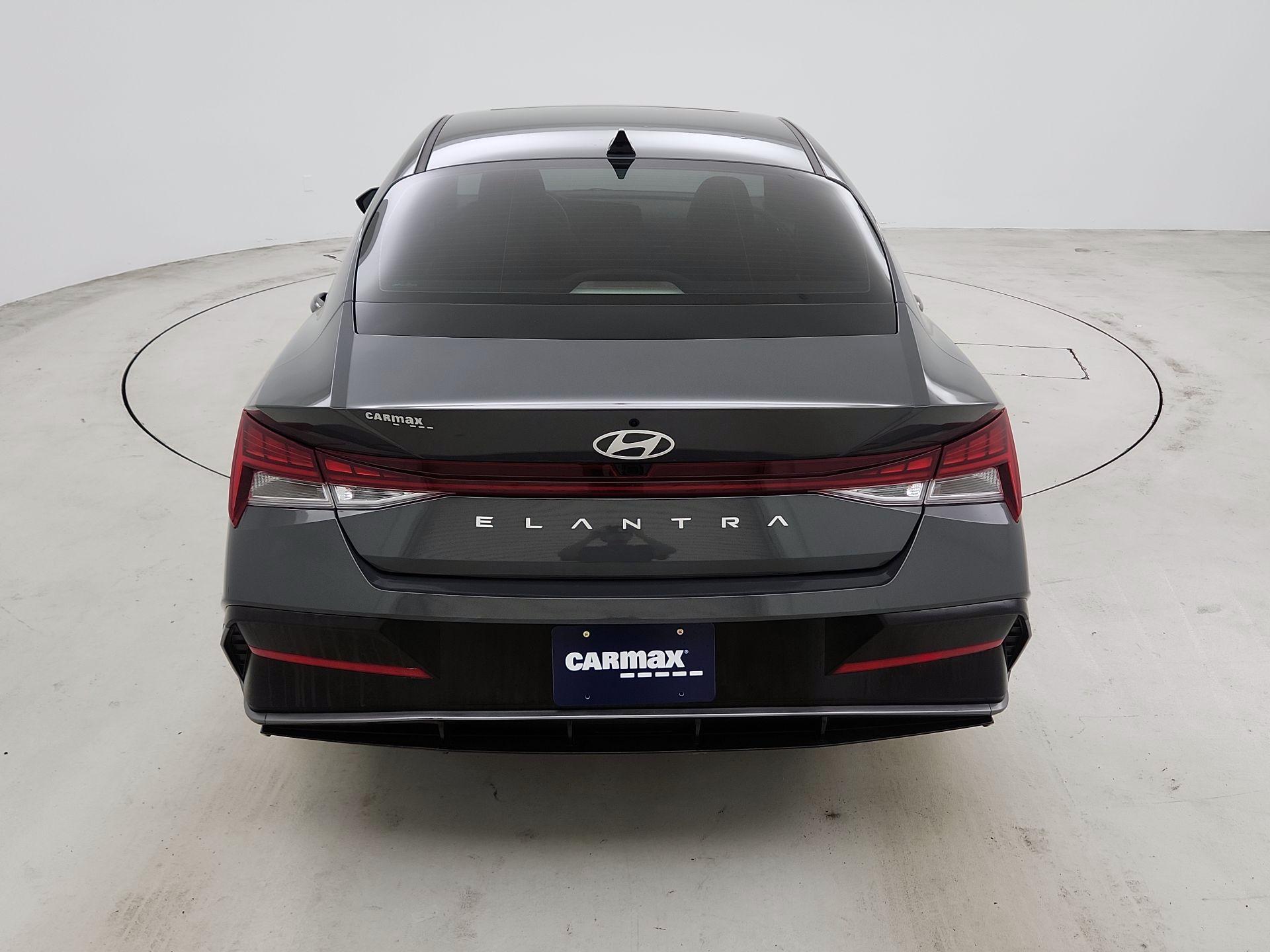Thumbnail: 2024 Hyundai Elantra - 6