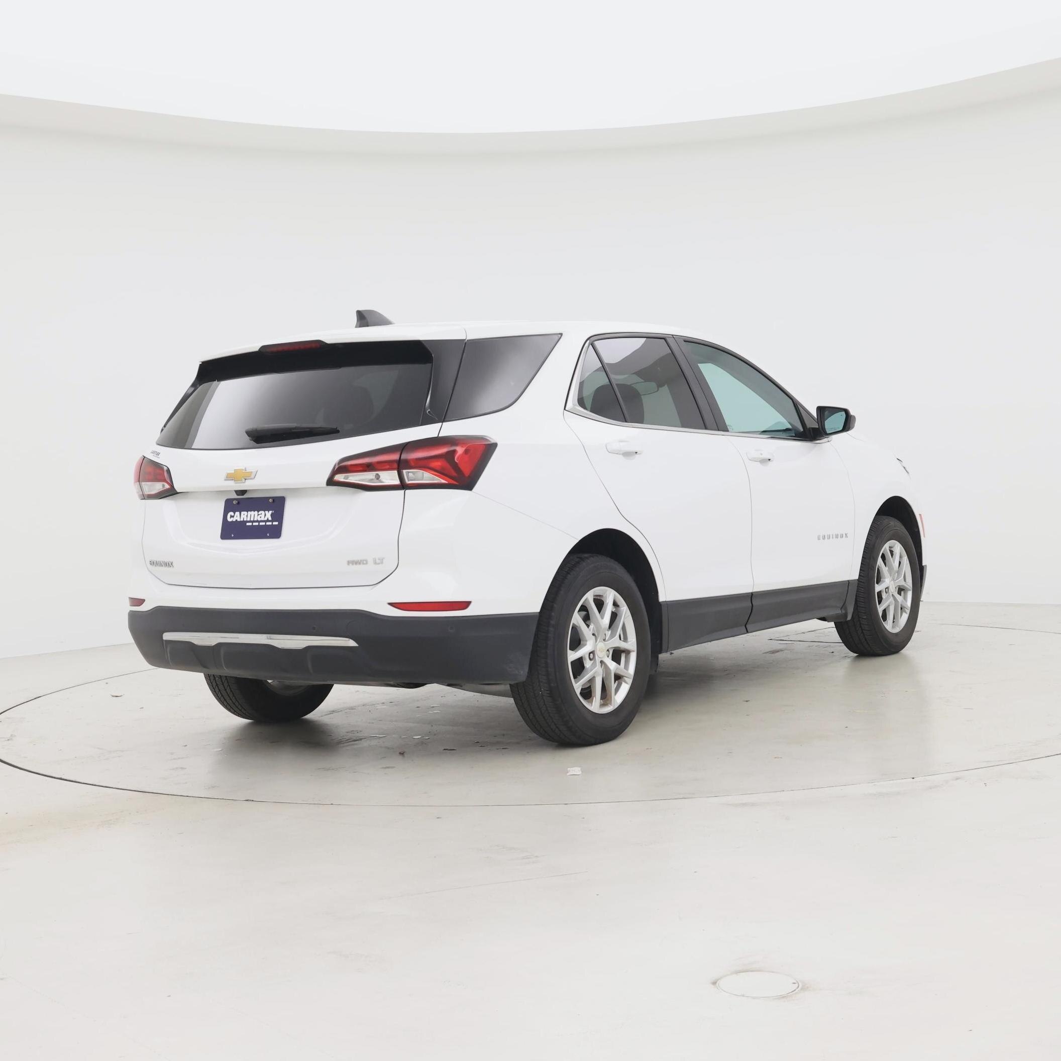 Thumbnail: 2023 Chevrolet Equinox - 8