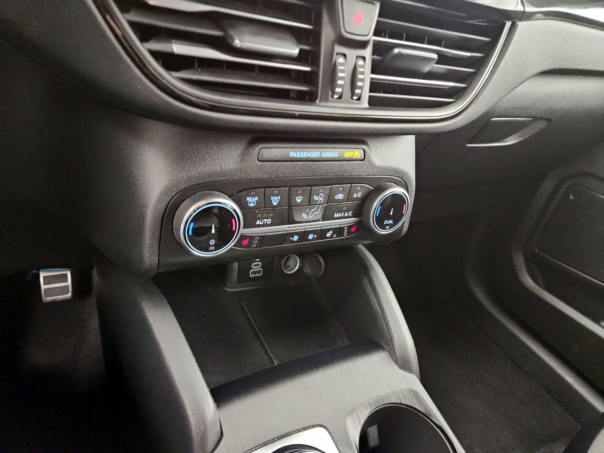 Thumbnail: 2024 Ford Escape - 14