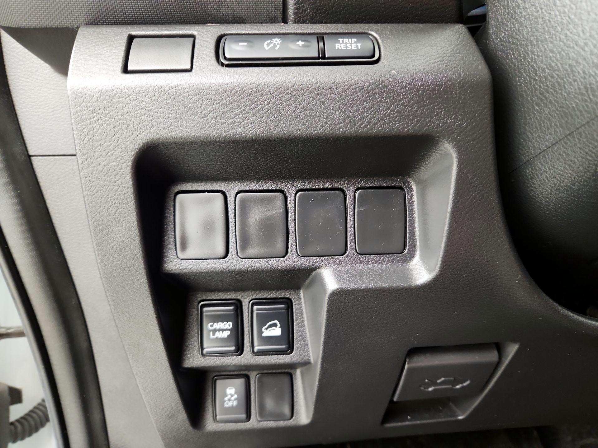 Thumbnail: 2024 Nissan Frontier - 13