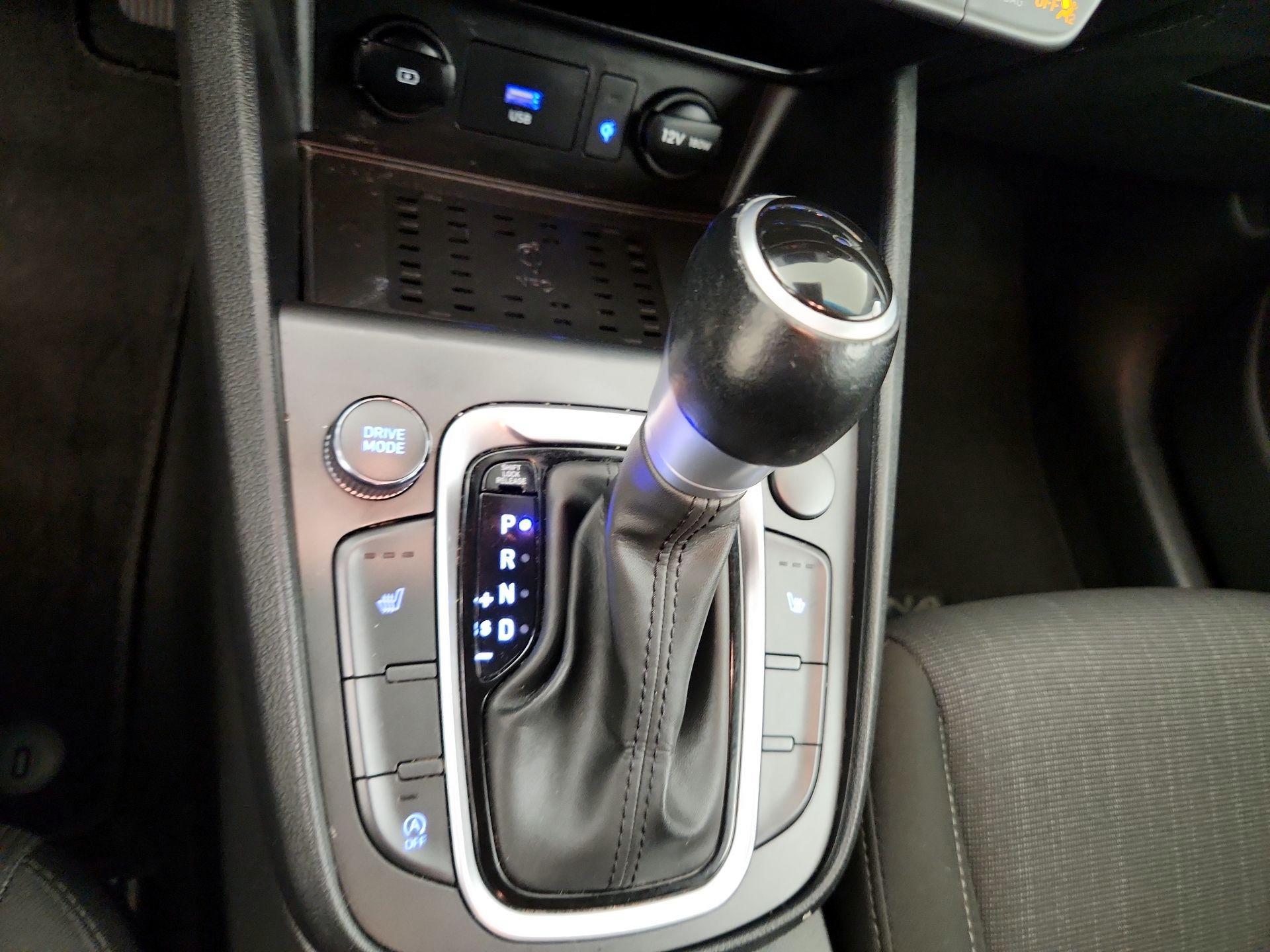 Thumbnail: 2022 Hyundai Kona - 15