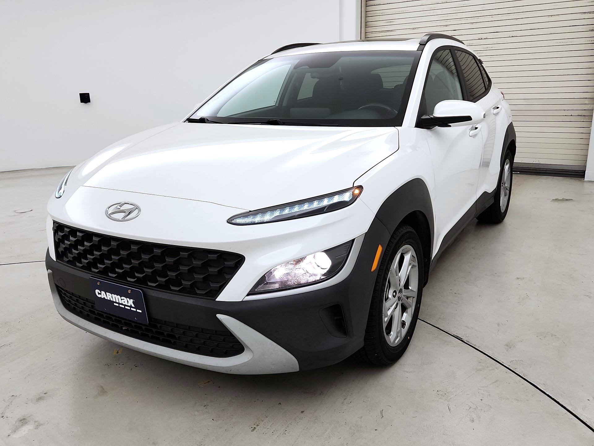 Thumbnail: 2022 Hyundai Kona - 3