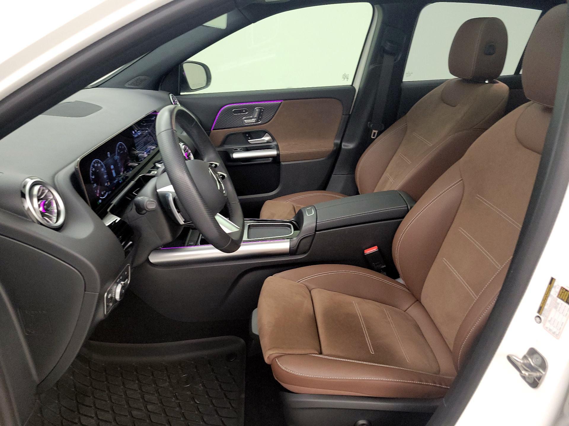 Thumbnail: 2025 Mercedes-Benz GLA - 11