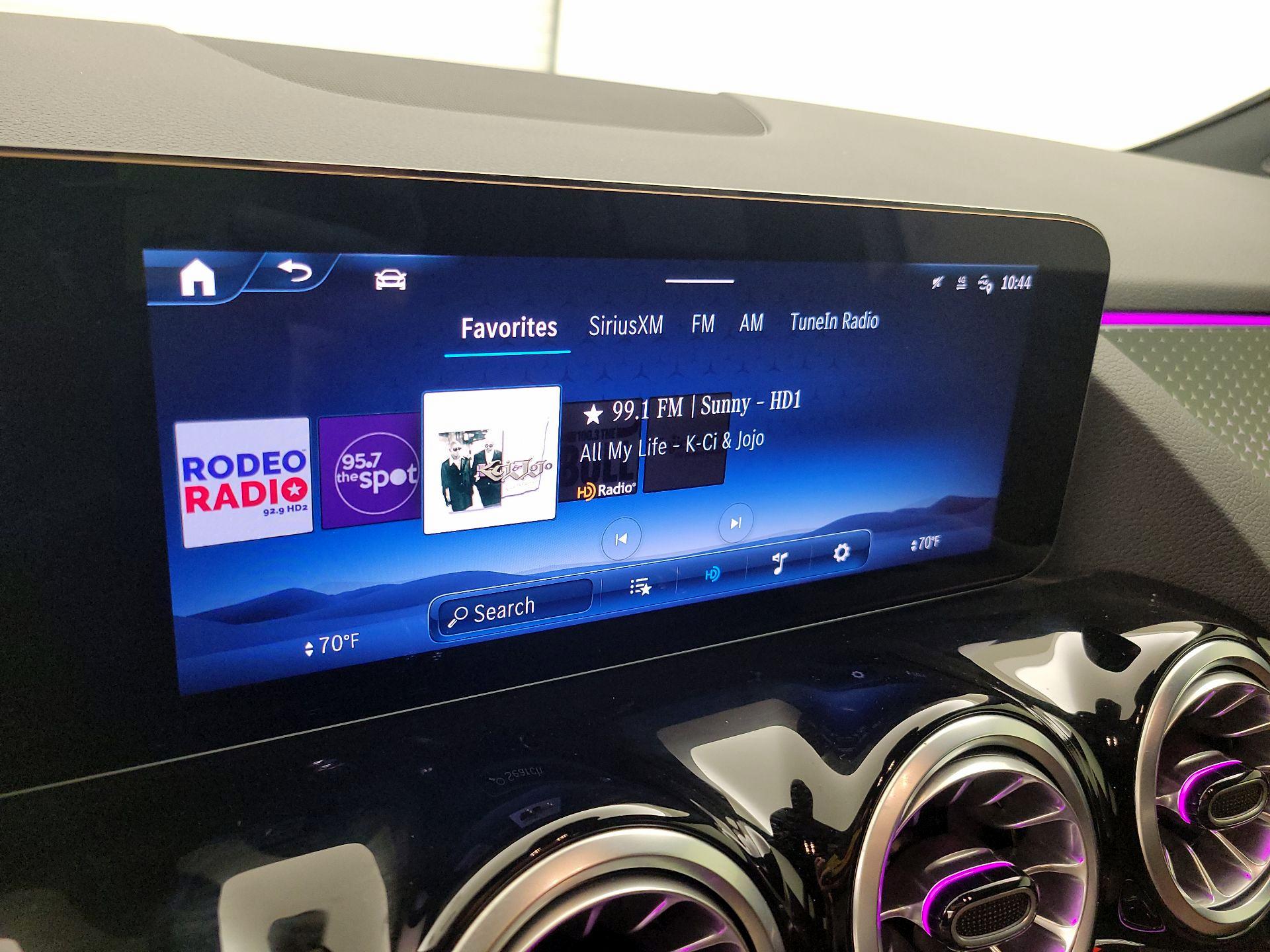 Thumbnail: 2025 Mercedes-Benz GLA - 16