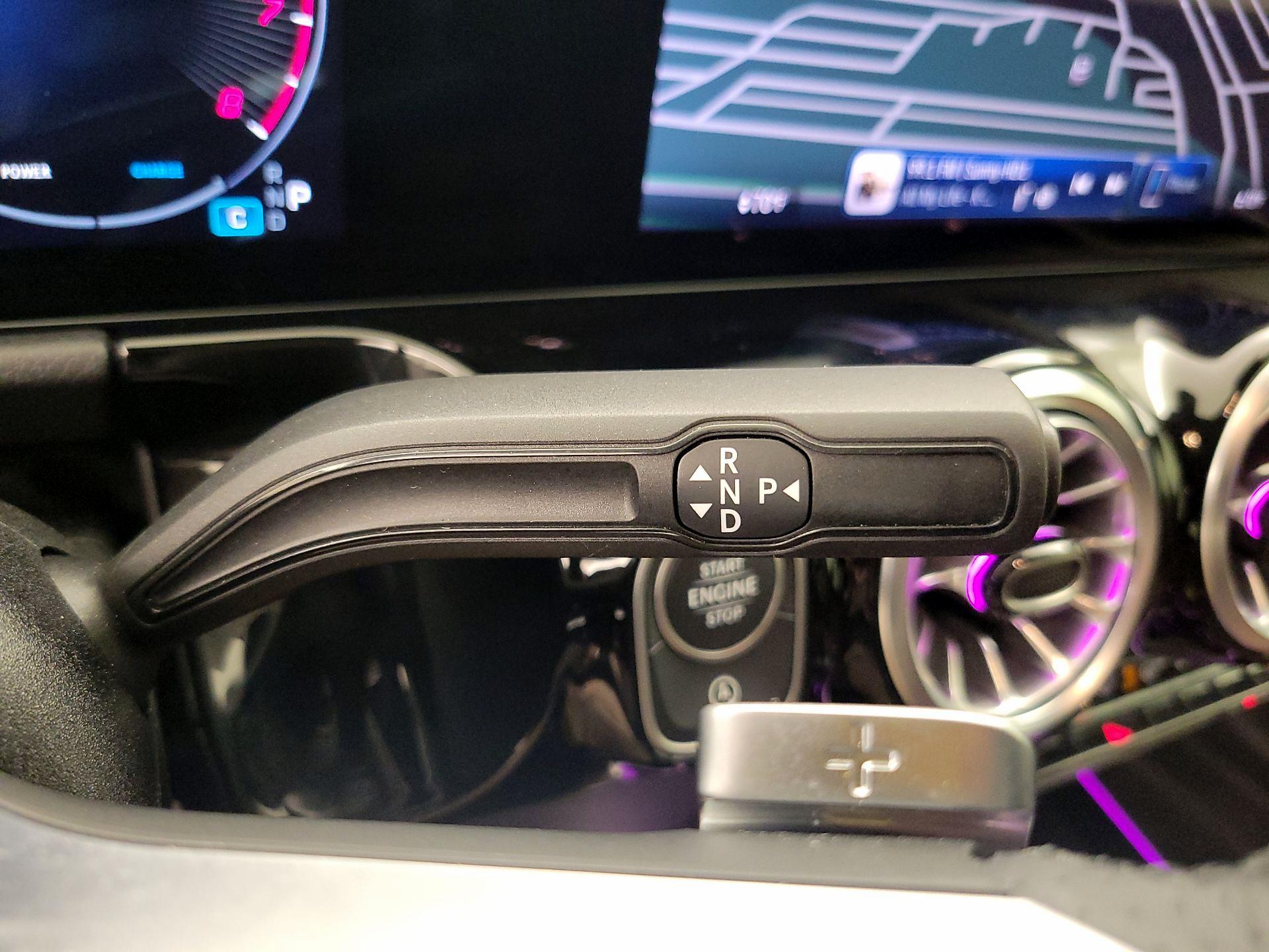 Thumbnail: 2025 Mercedes-Benz GLA - 18