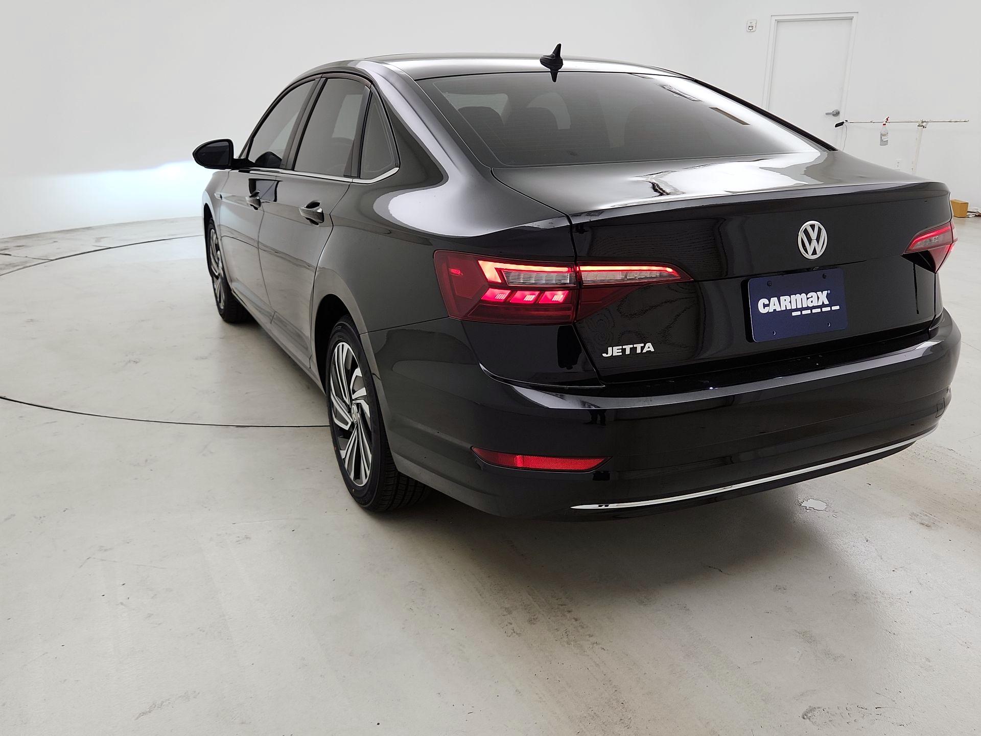 Thumbnail: 2021 Volkswagen Jetta - 7