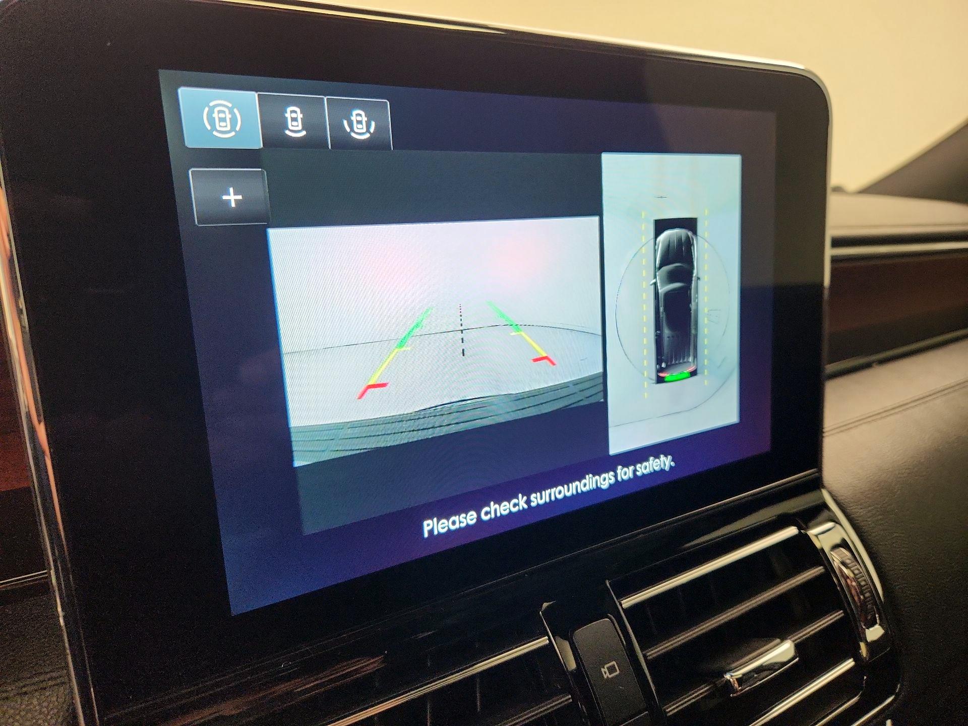 Thumbnail: 2021 Lincoln Navigator - 15