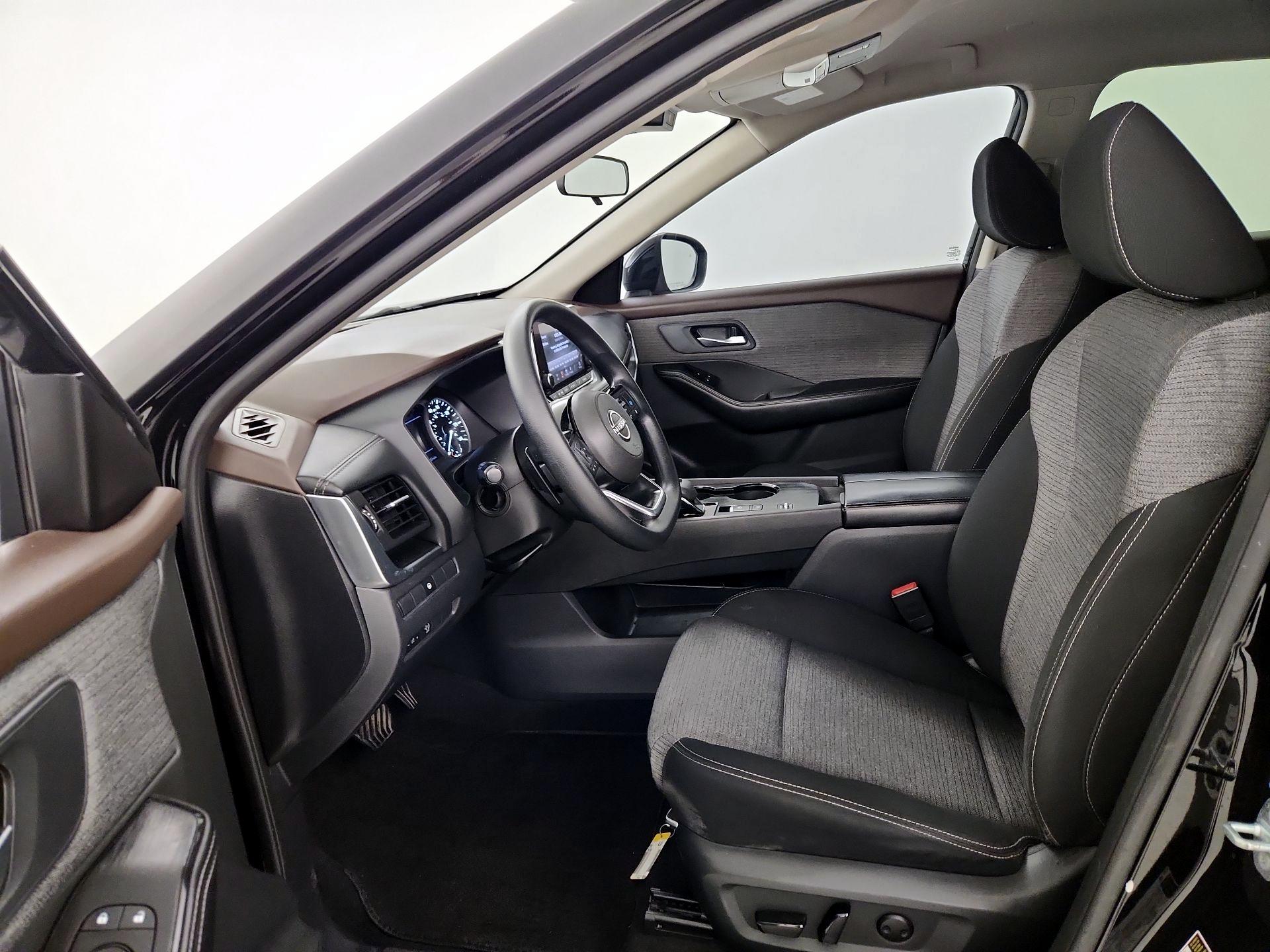 Thumbnail: 2023 Nissan Rogue - 11