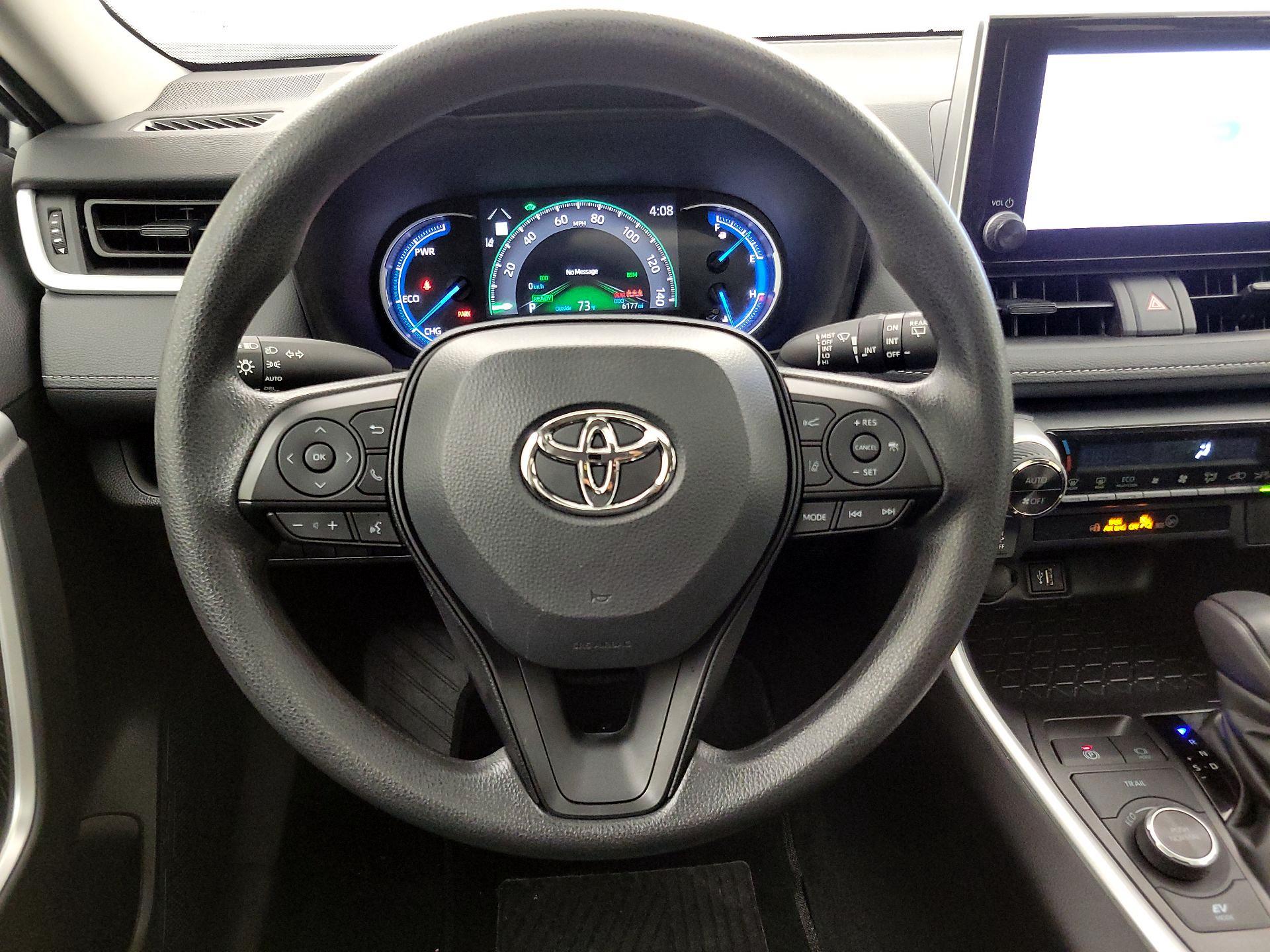 Thumbnail: 2025 Toyota RAV4 - 10