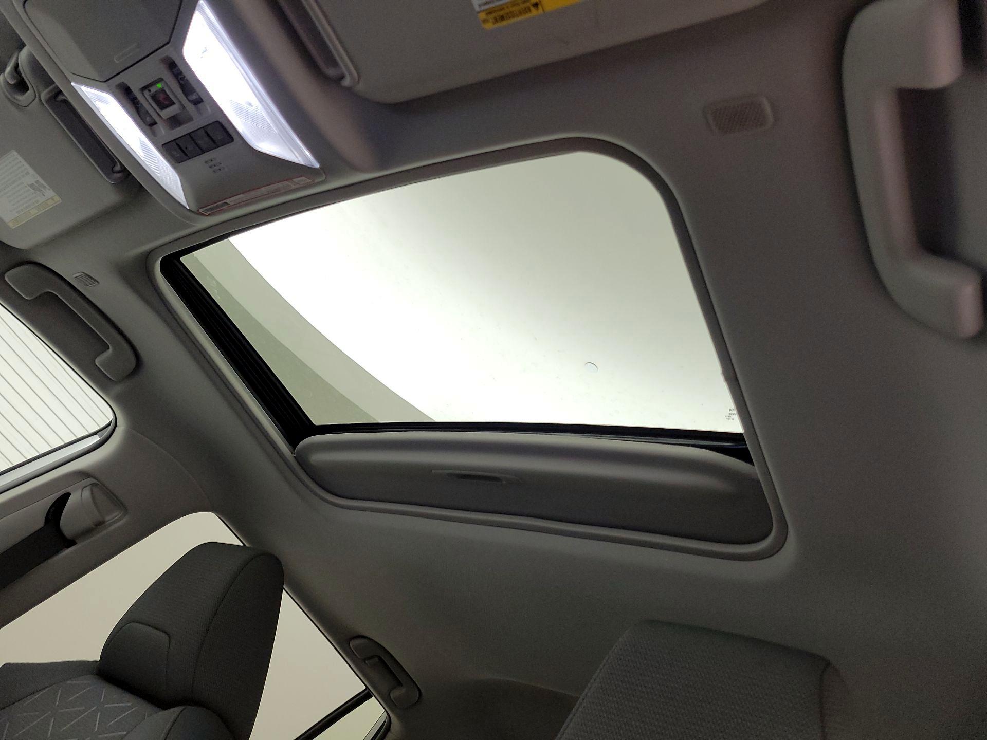 Thumbnail: 2025 Toyota RAV4 - 19