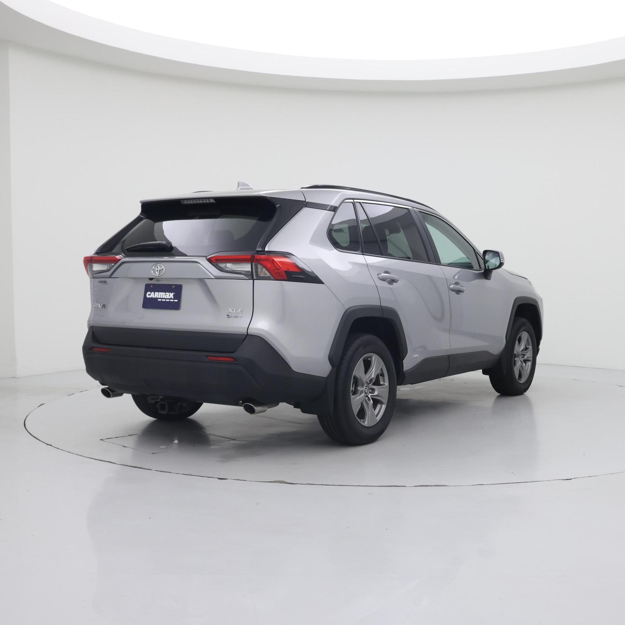 Thumbnail: 2025 Toyota RAV4 - 8