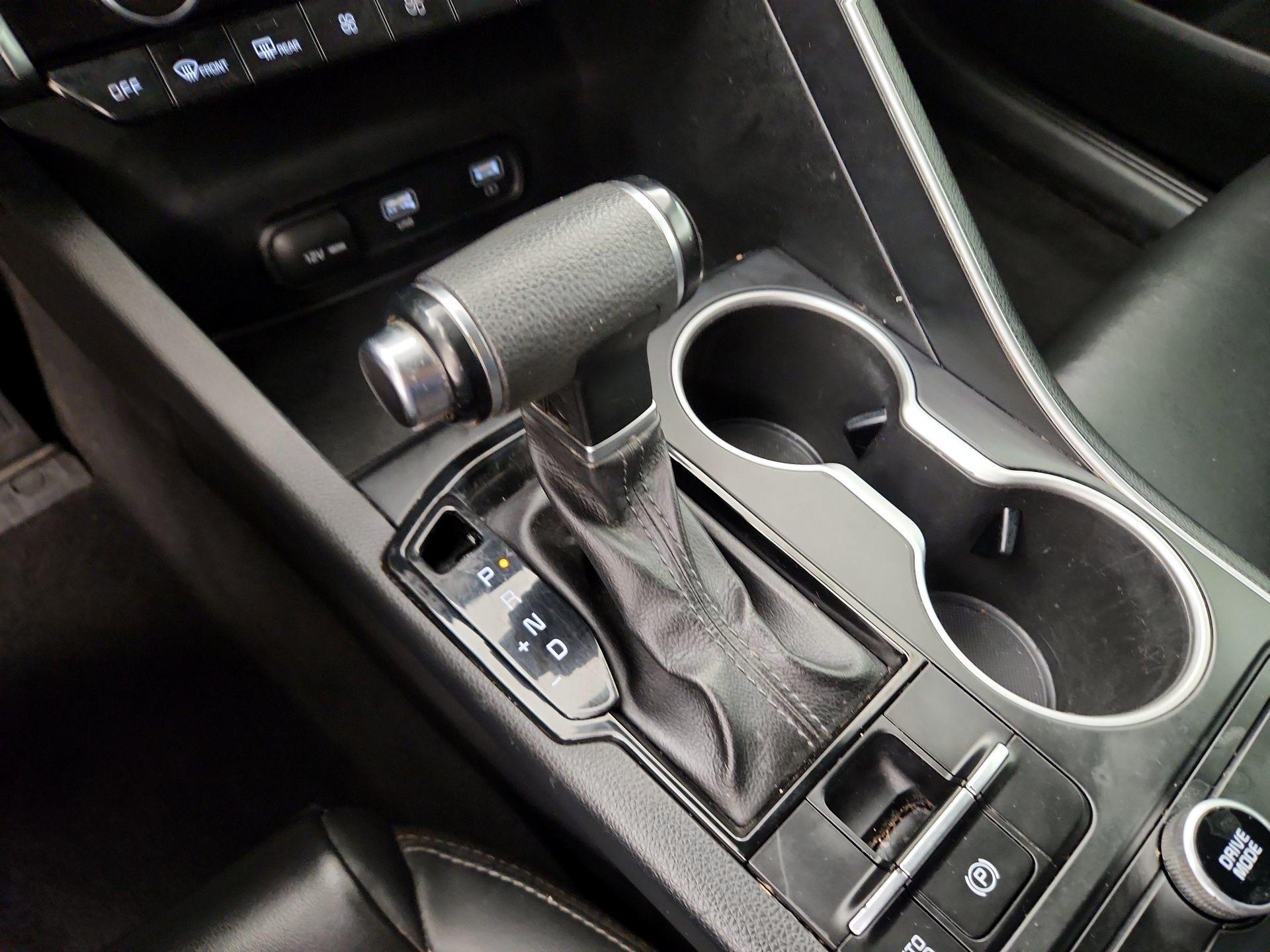 Thumbnail: 2021 Kia K5 - 17