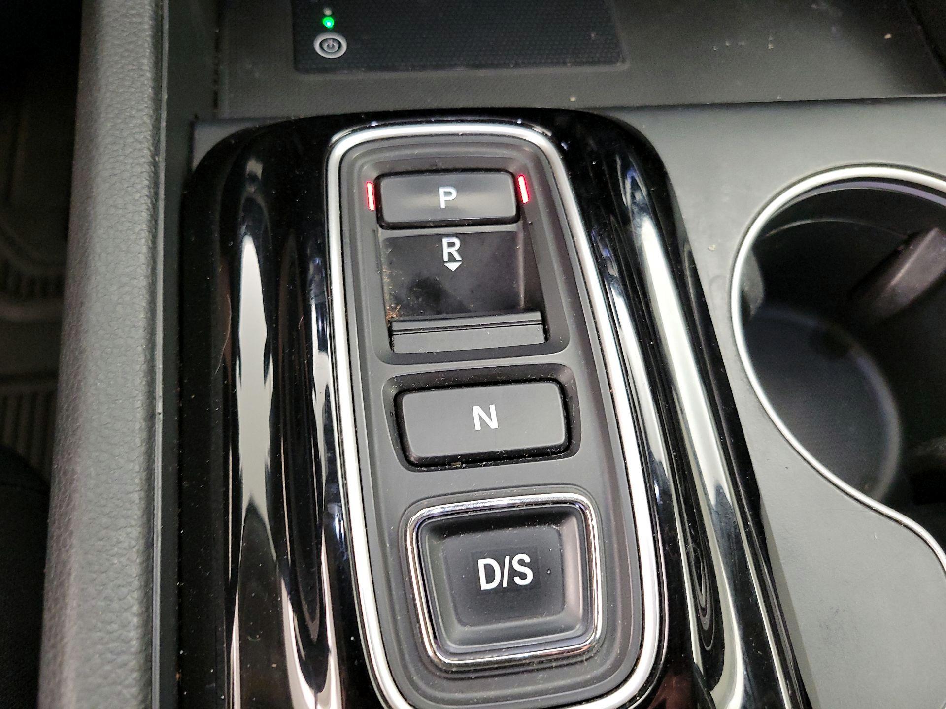 Thumbnail: 2023 Honda Pilot - 17