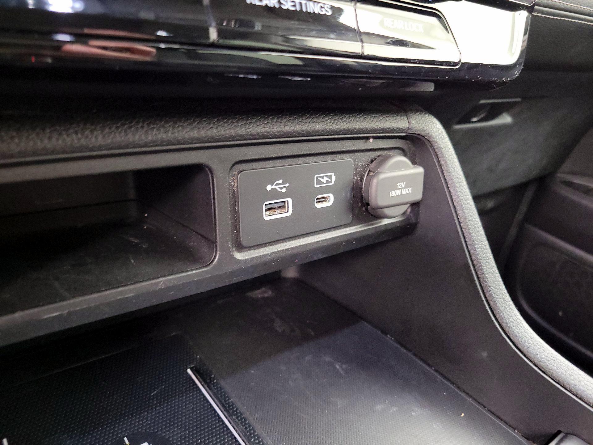 Thumbnail: 2023 Honda Pilot - 18