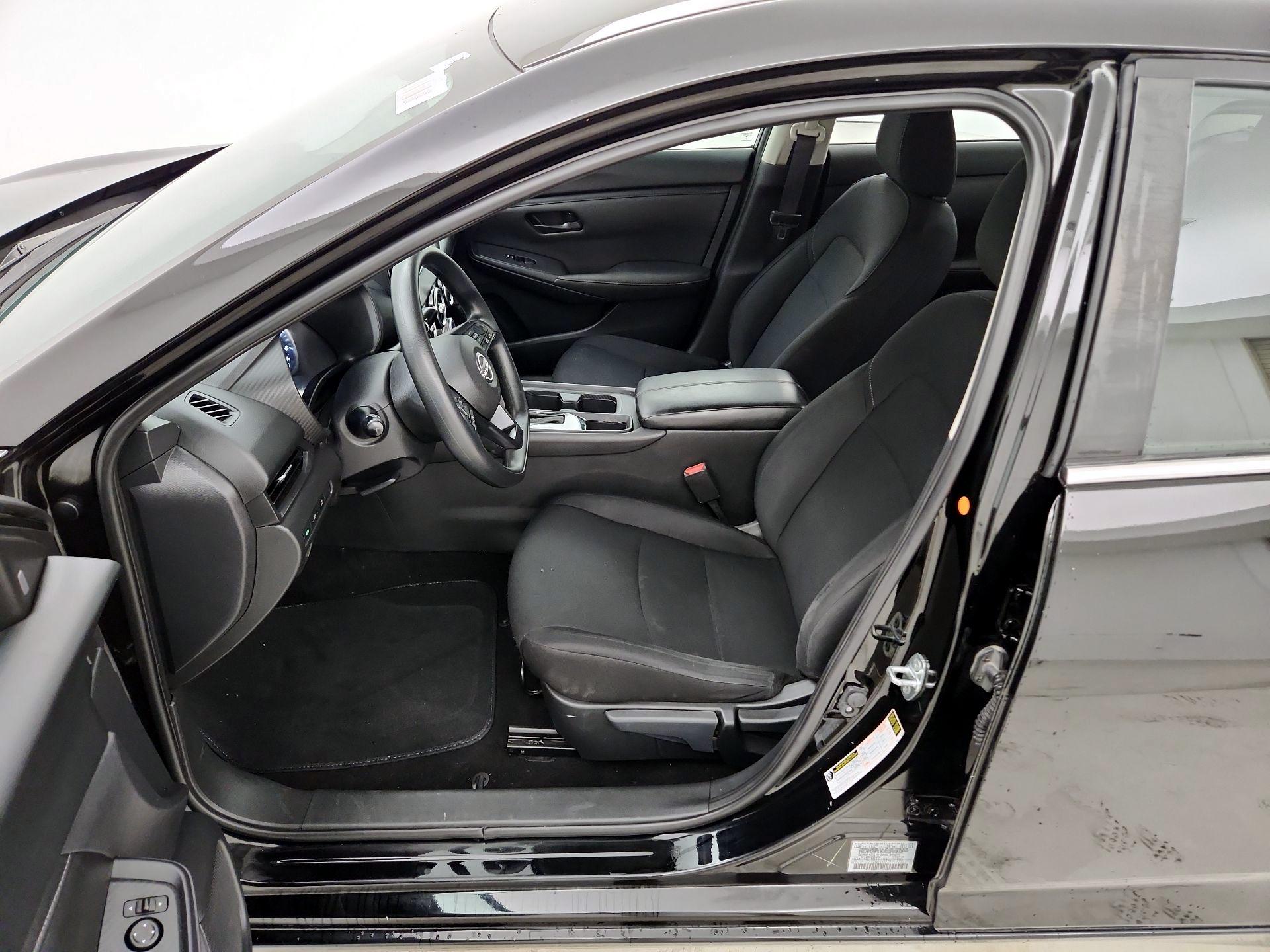 Thumbnail: 2024 Nissan Sentra - 11