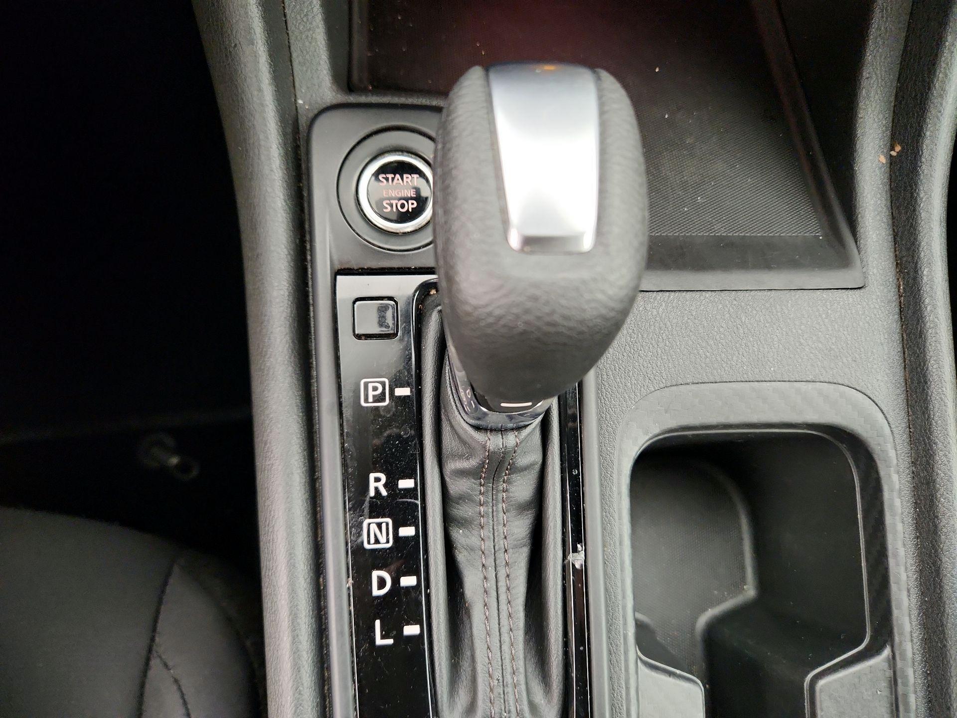 Thumbnail: 2024 Nissan Sentra - 17