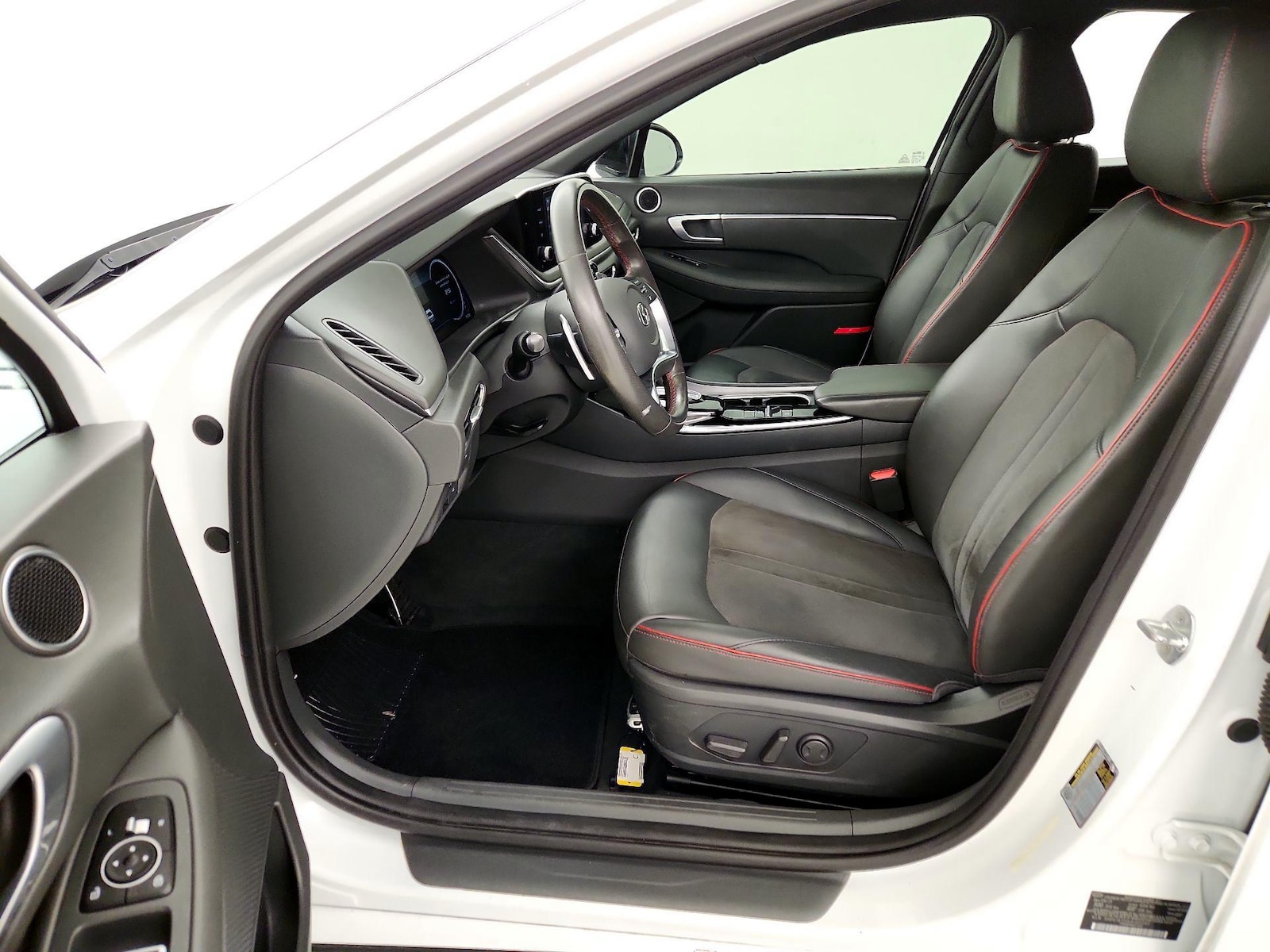 2021 Hyundai Sonata SEL Plus - Photo 12