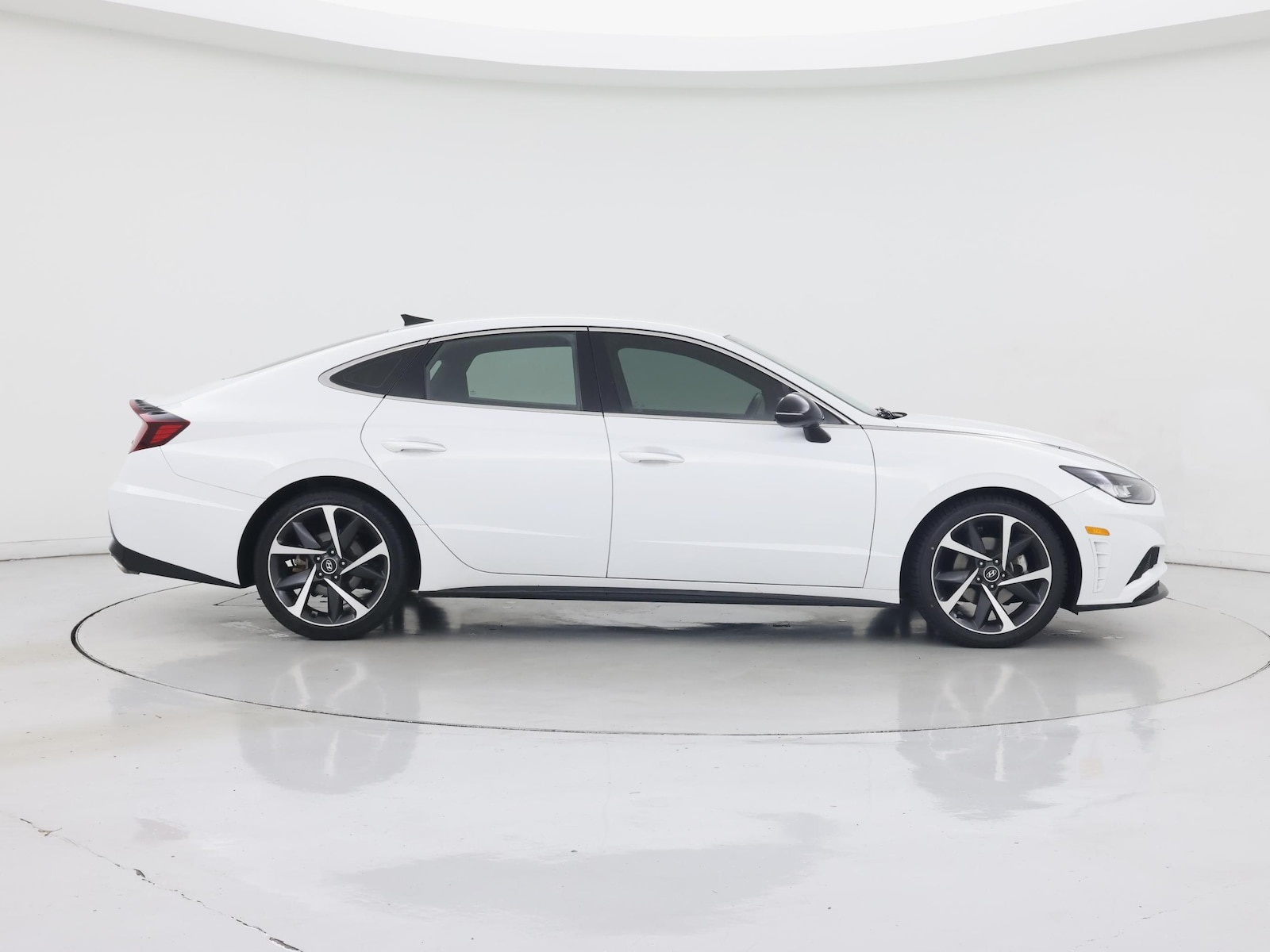 2021 Hyundai Sonata SEL Plus - Photo 8
