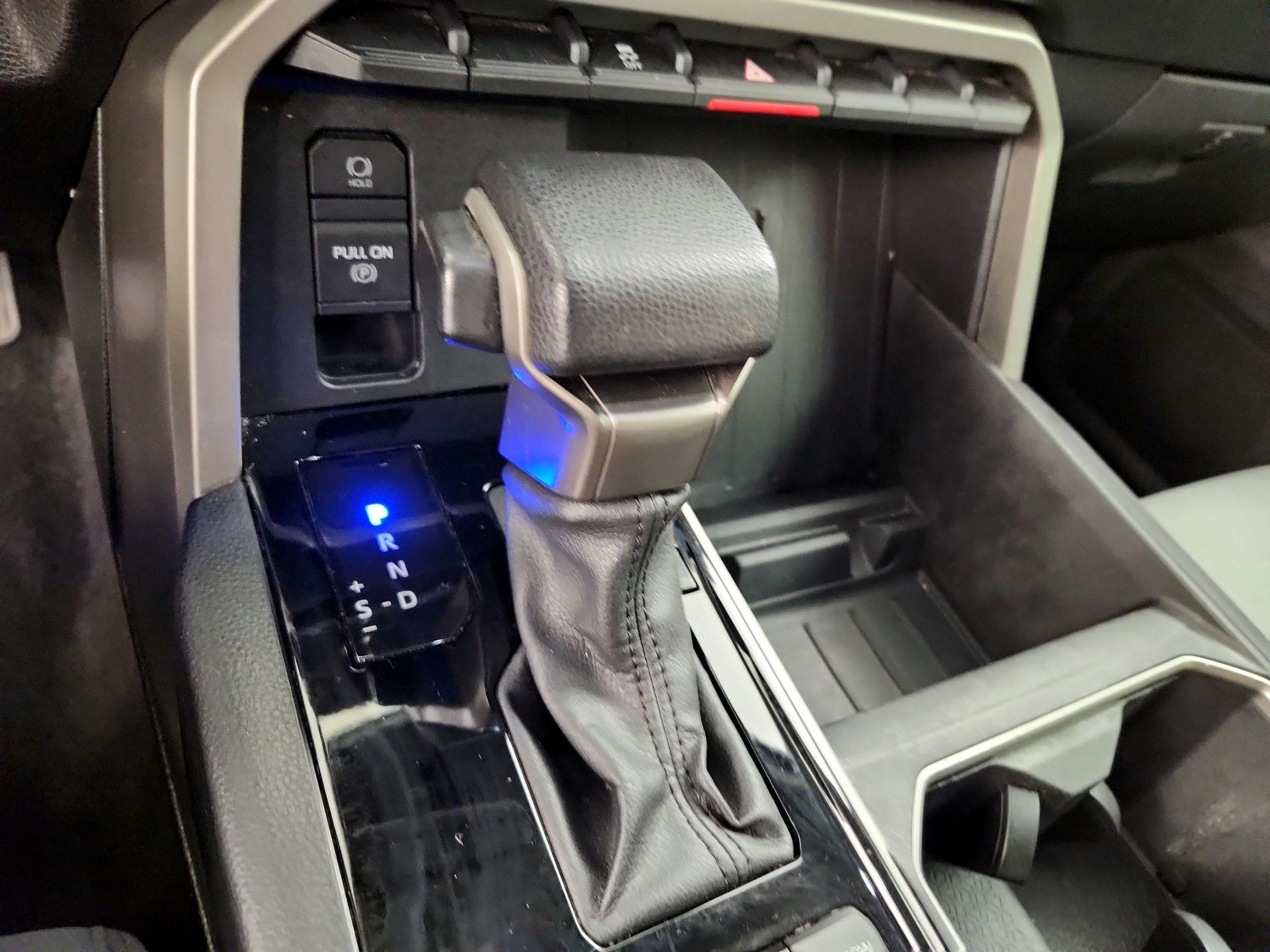 Thumbnail: 2024 Toyota Tundra - 17