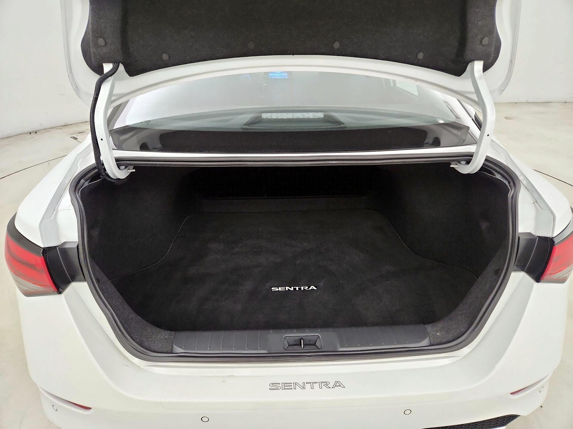 Thumbnail: 2025 Nissan Sentra - 20