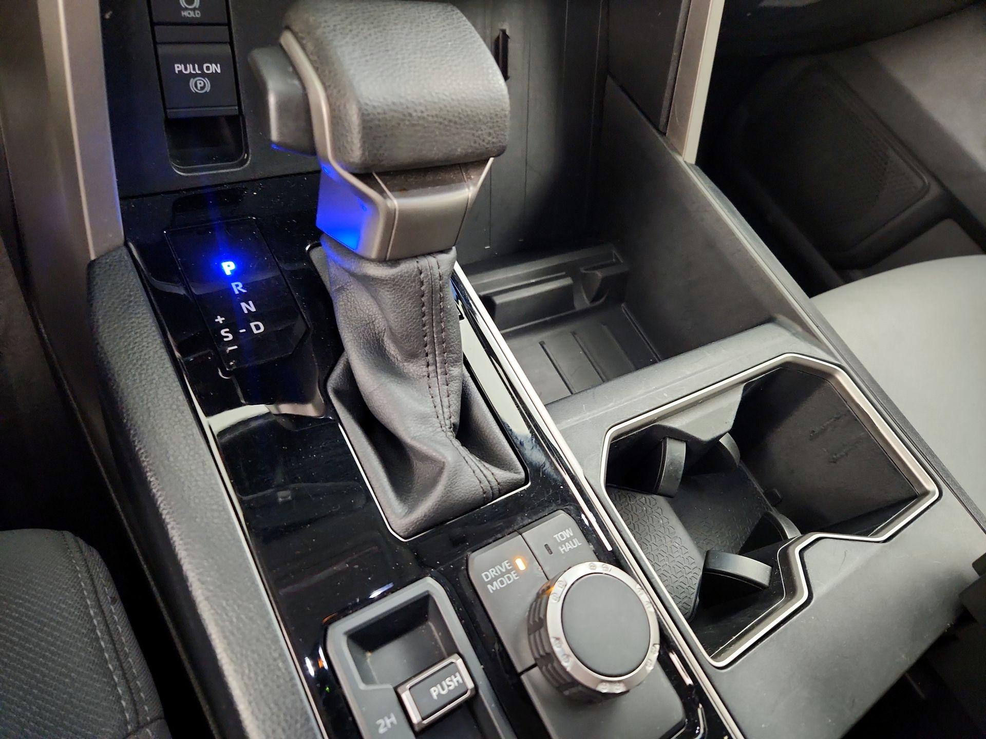 Thumbnail: 2024 Toyota Tundra - 17