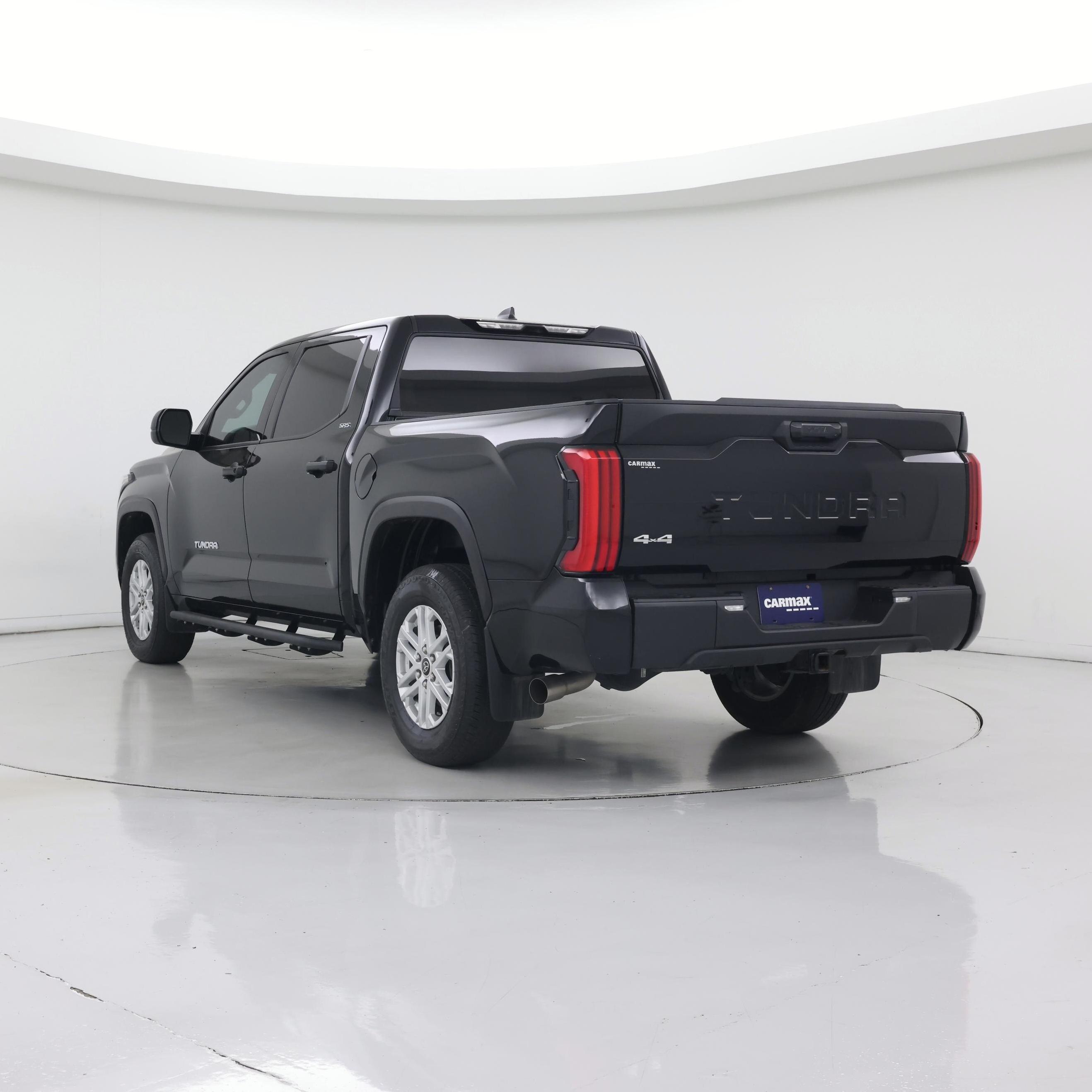 Thumbnail: 2024 Toyota Tundra - 2