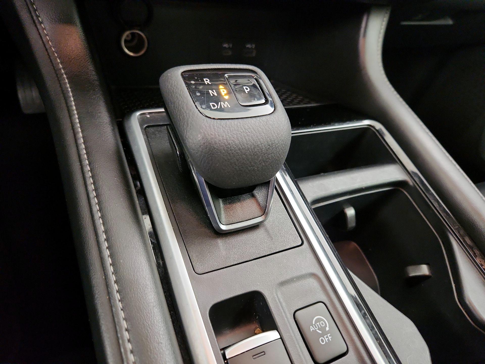 Thumbnail: 2024 Nissan Pathfinder - 17