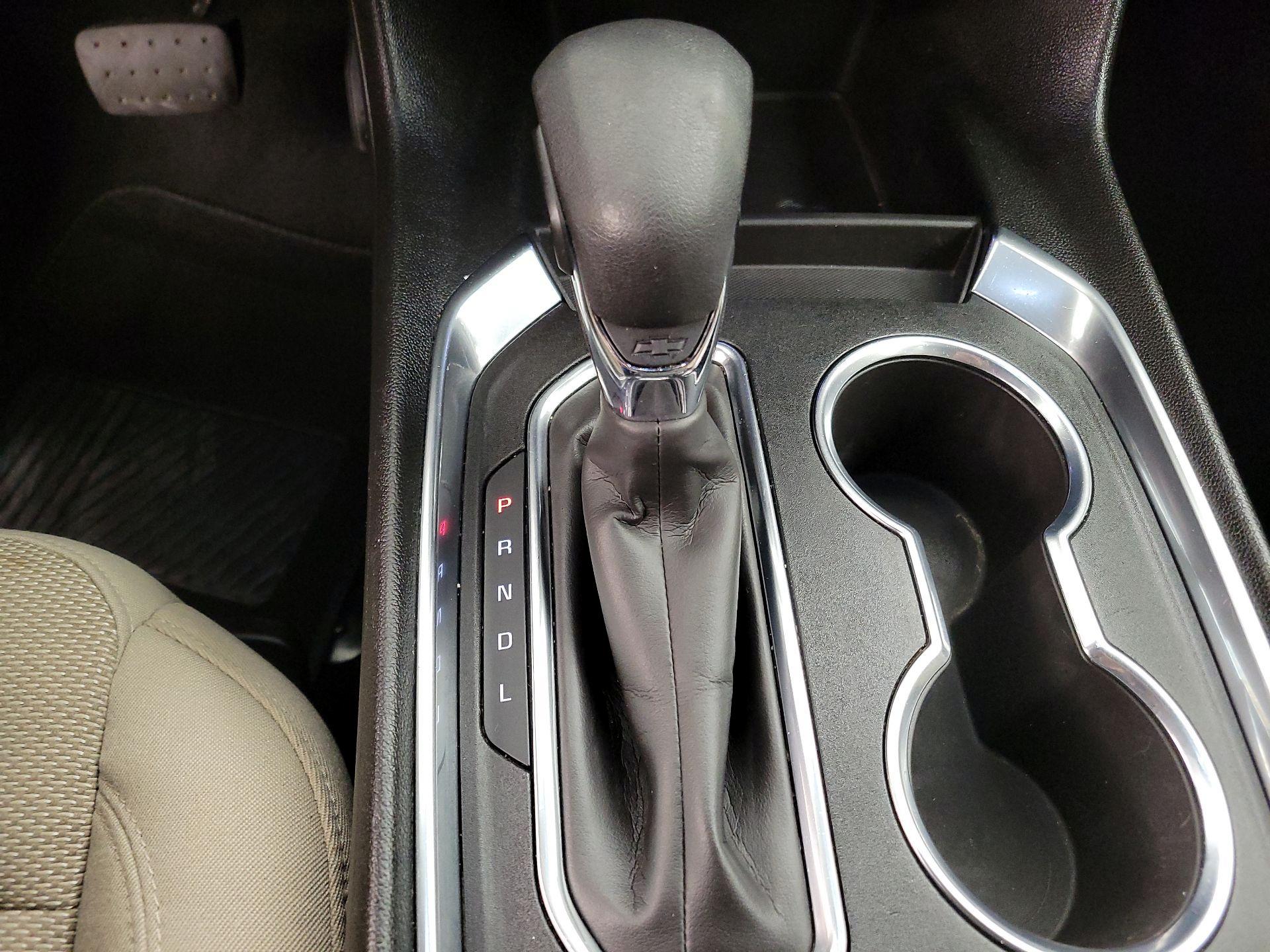 Thumbnail: 2023 Chevrolet Traverse - 17