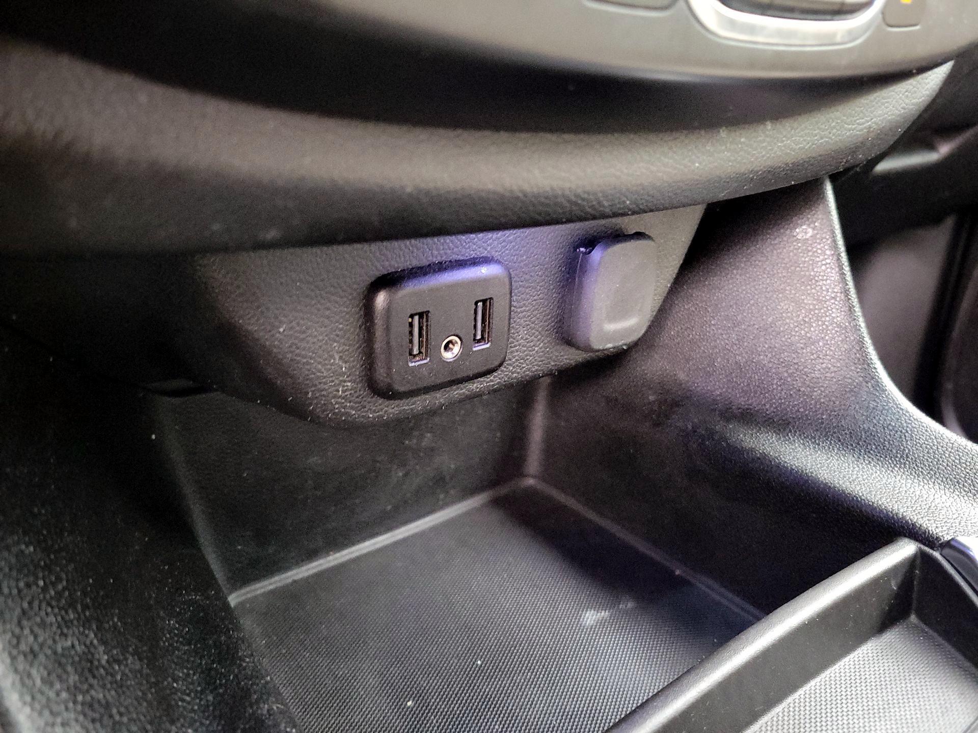 Thumbnail: 2023 Chevrolet Traverse - 18