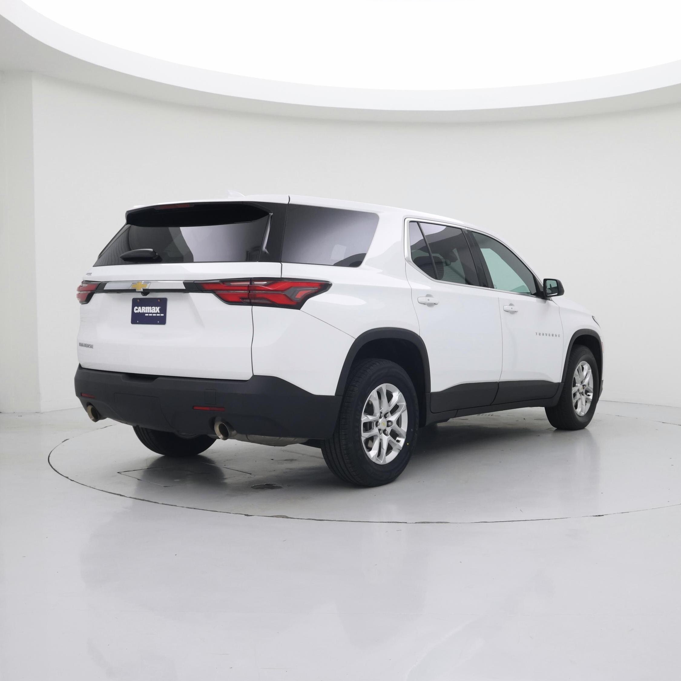 Thumbnail: 2023 Chevrolet Traverse - 8