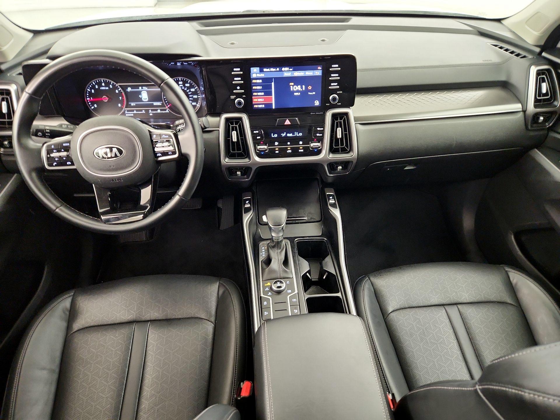 Thumbnail: 2021 Kia Sorento - 9