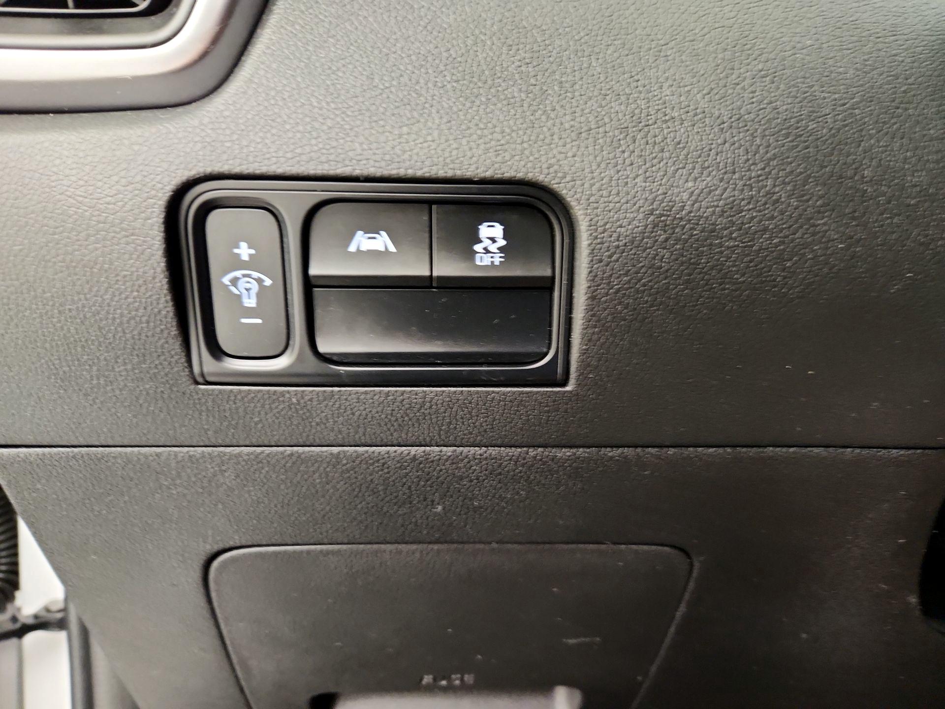 Thumbnail: 2021 Kia Sorento - 13