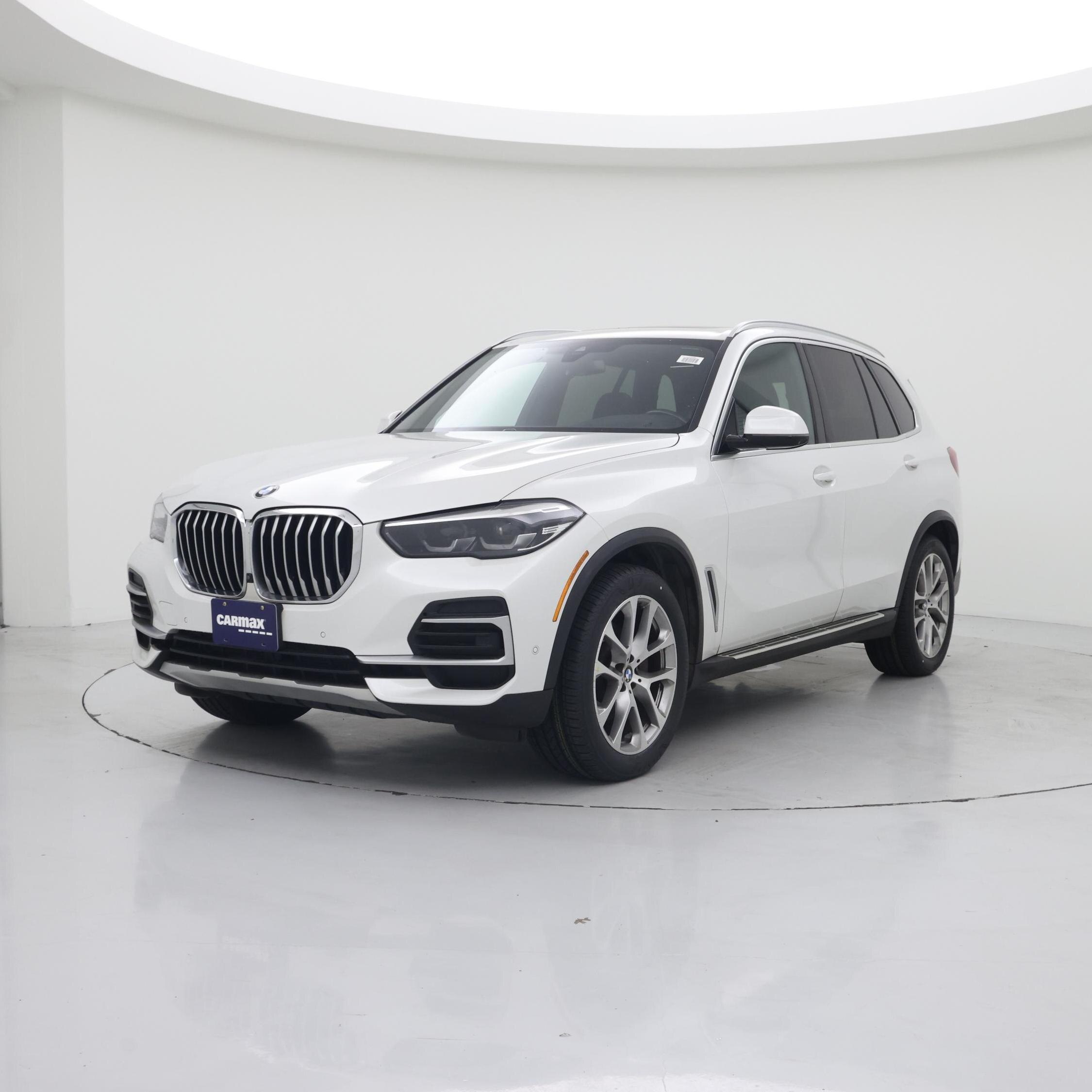 Thumbnail: 2023 BMW X5 - 4