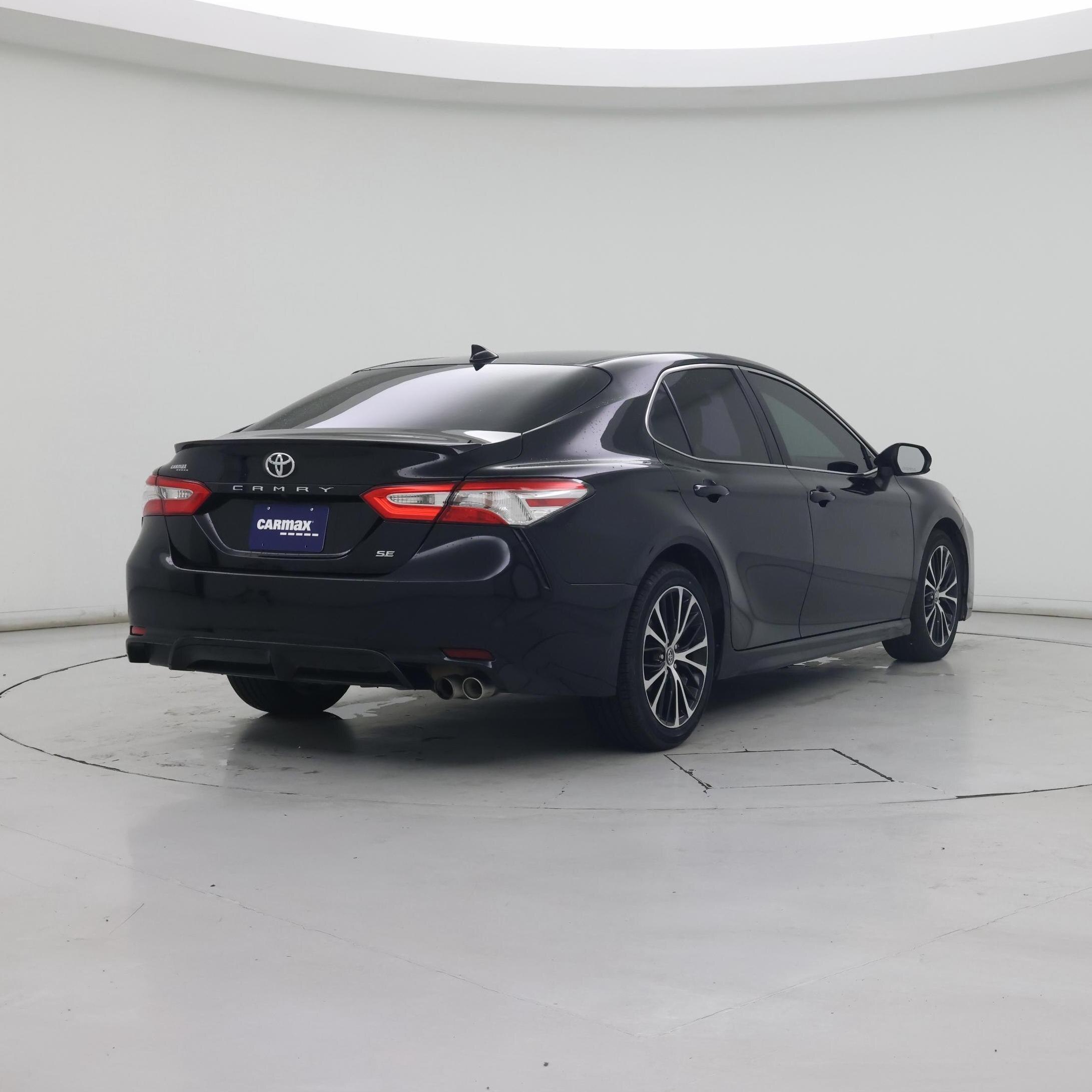 Thumbnail: 2020 Toyota Camry - 8