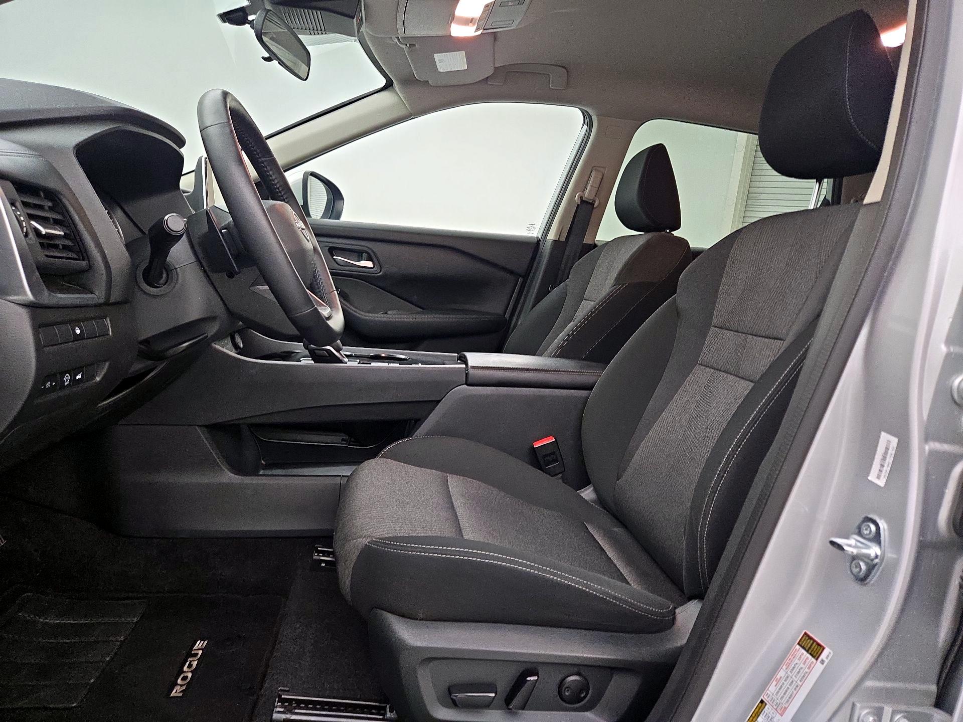 Thumbnail: 2025 Nissan Rogue - 11