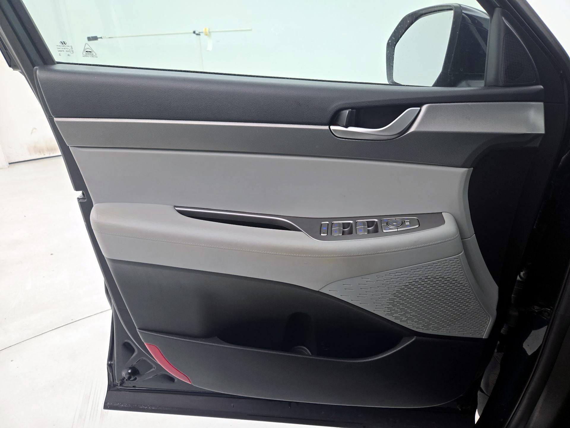 Thumbnail: 2020 Hyundai Palisade - 12