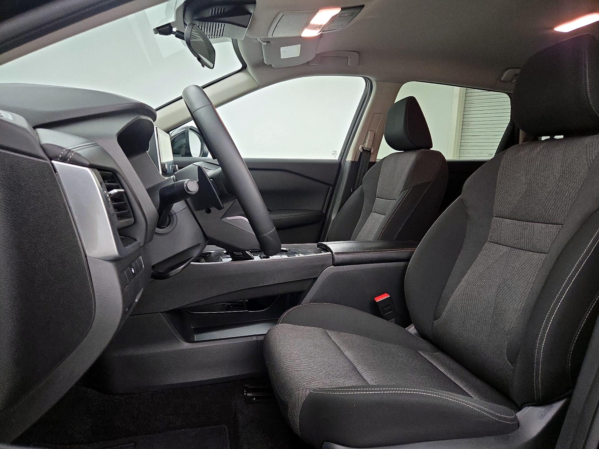 Thumbnail: 2025 Nissan Rogue - 11