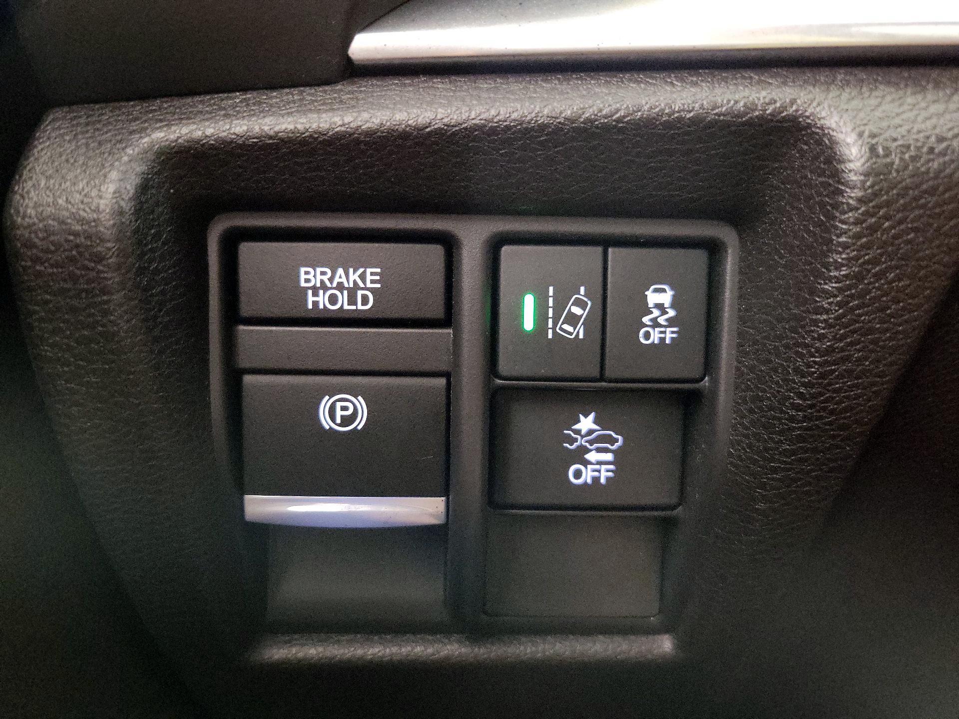 Thumbnail: 2017 Acura MDX - 13