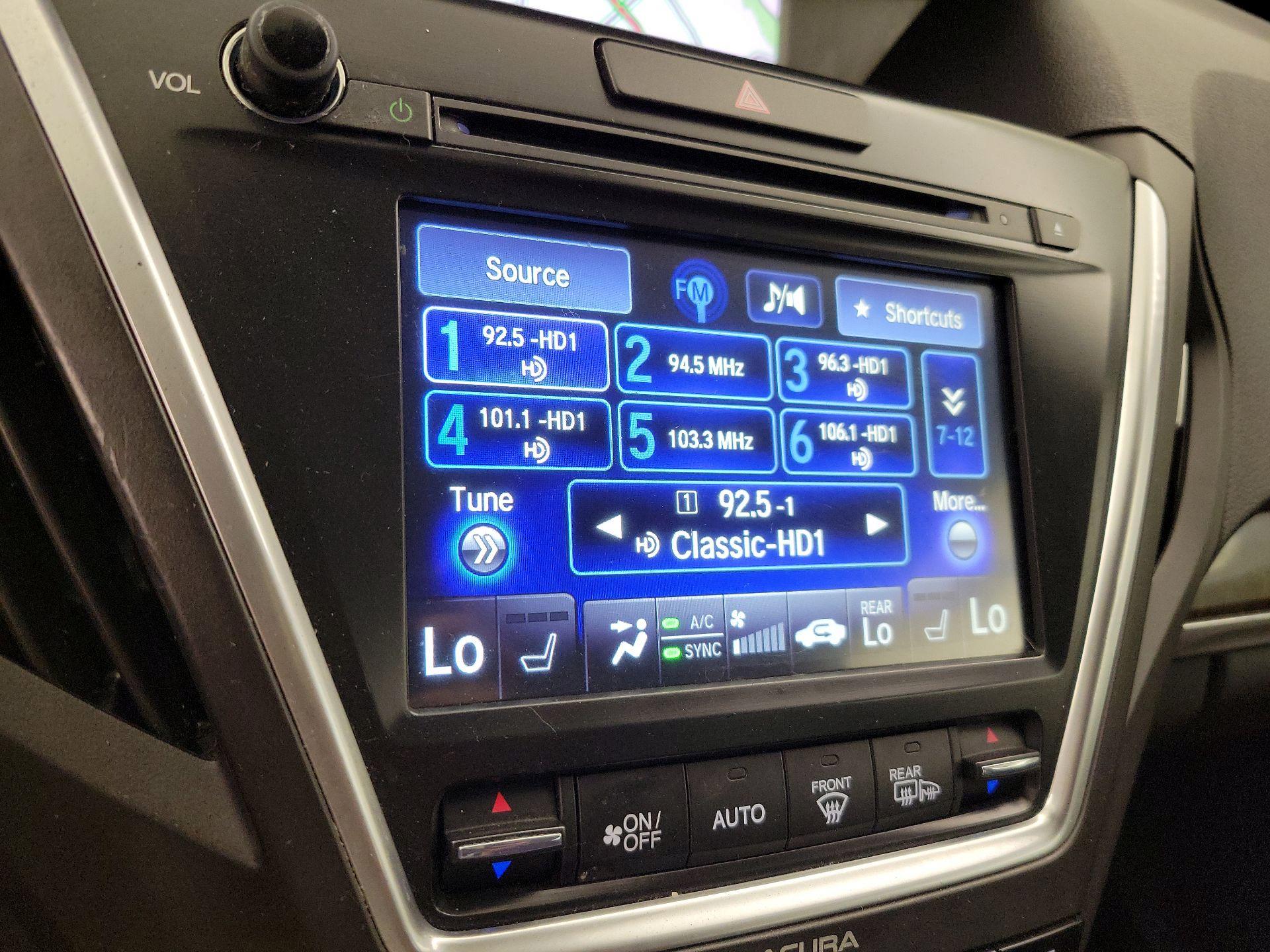 Thumbnail: 2017 Acura MDX - 16