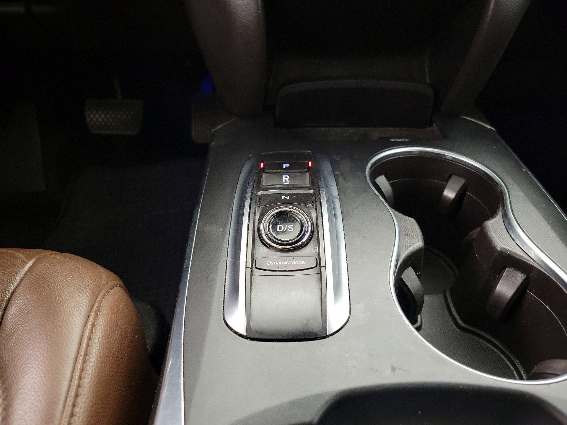 Thumbnail: 2017 Acura MDX - 18