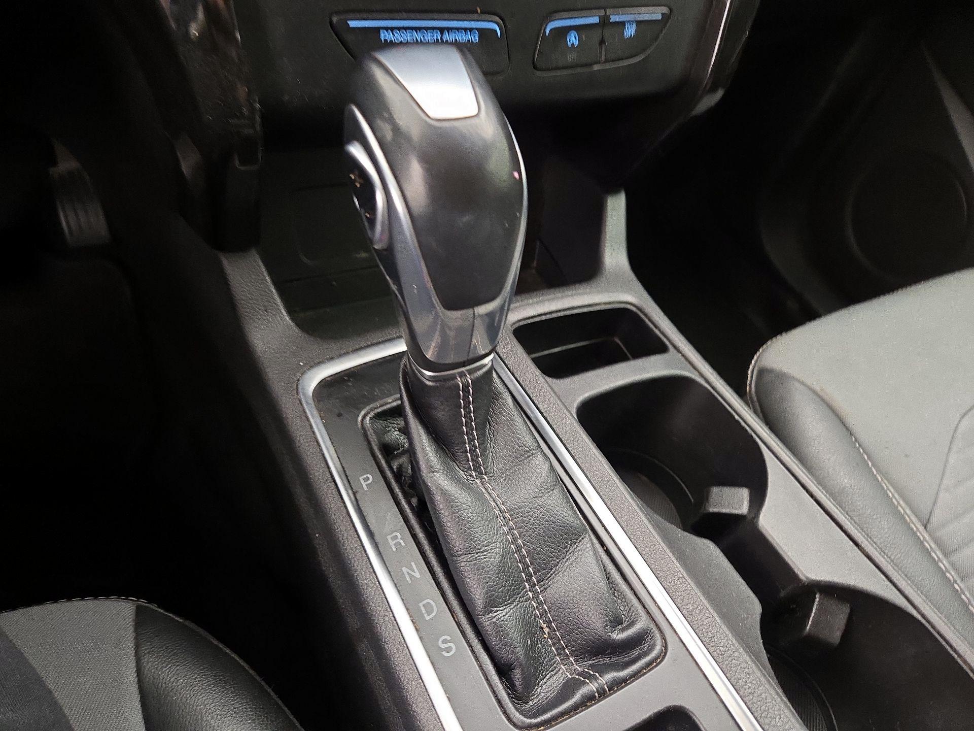 Thumbnail: 2019 Ford Escape - 17