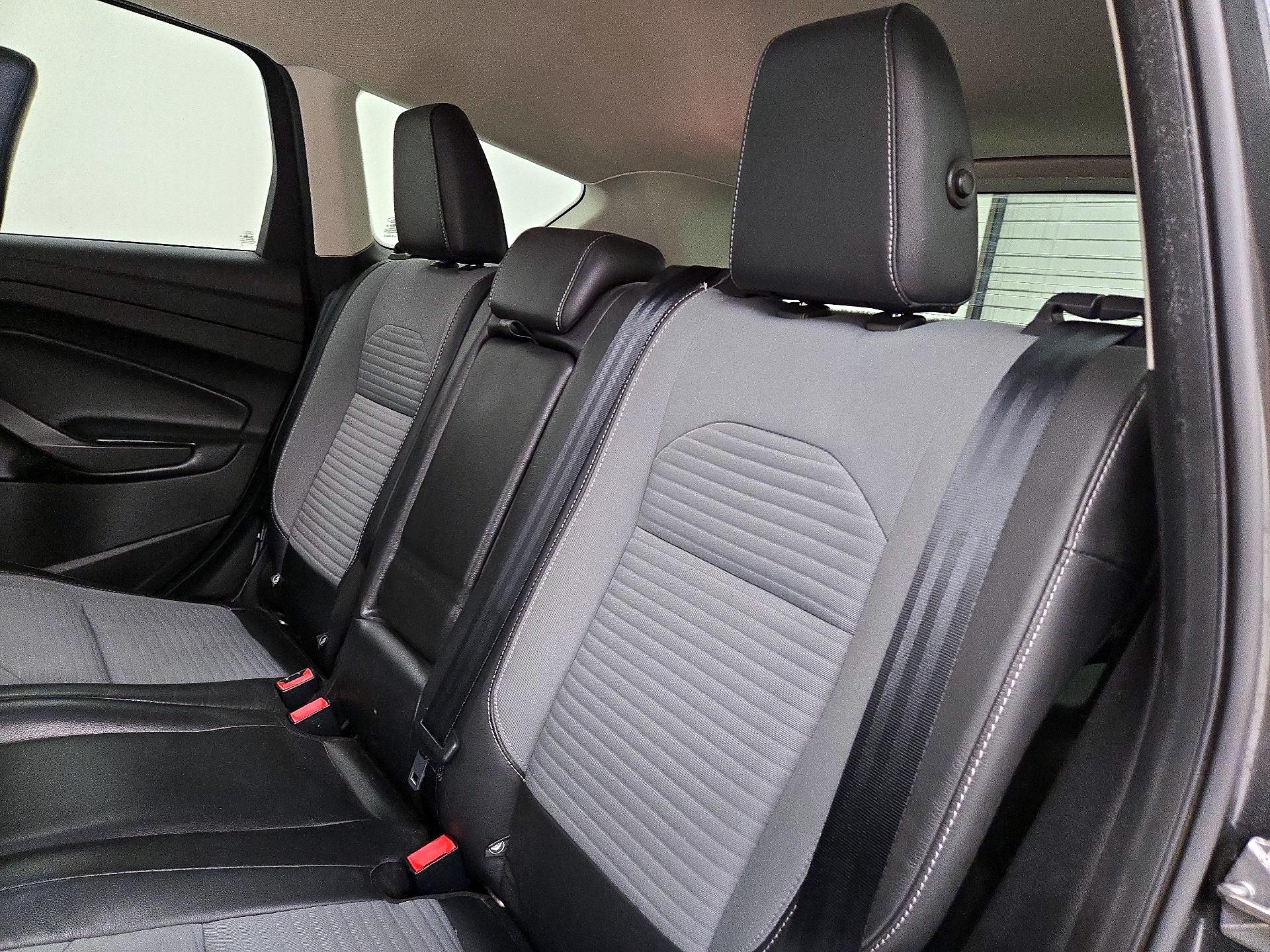 Thumbnail: 2019 Ford Escape - 19